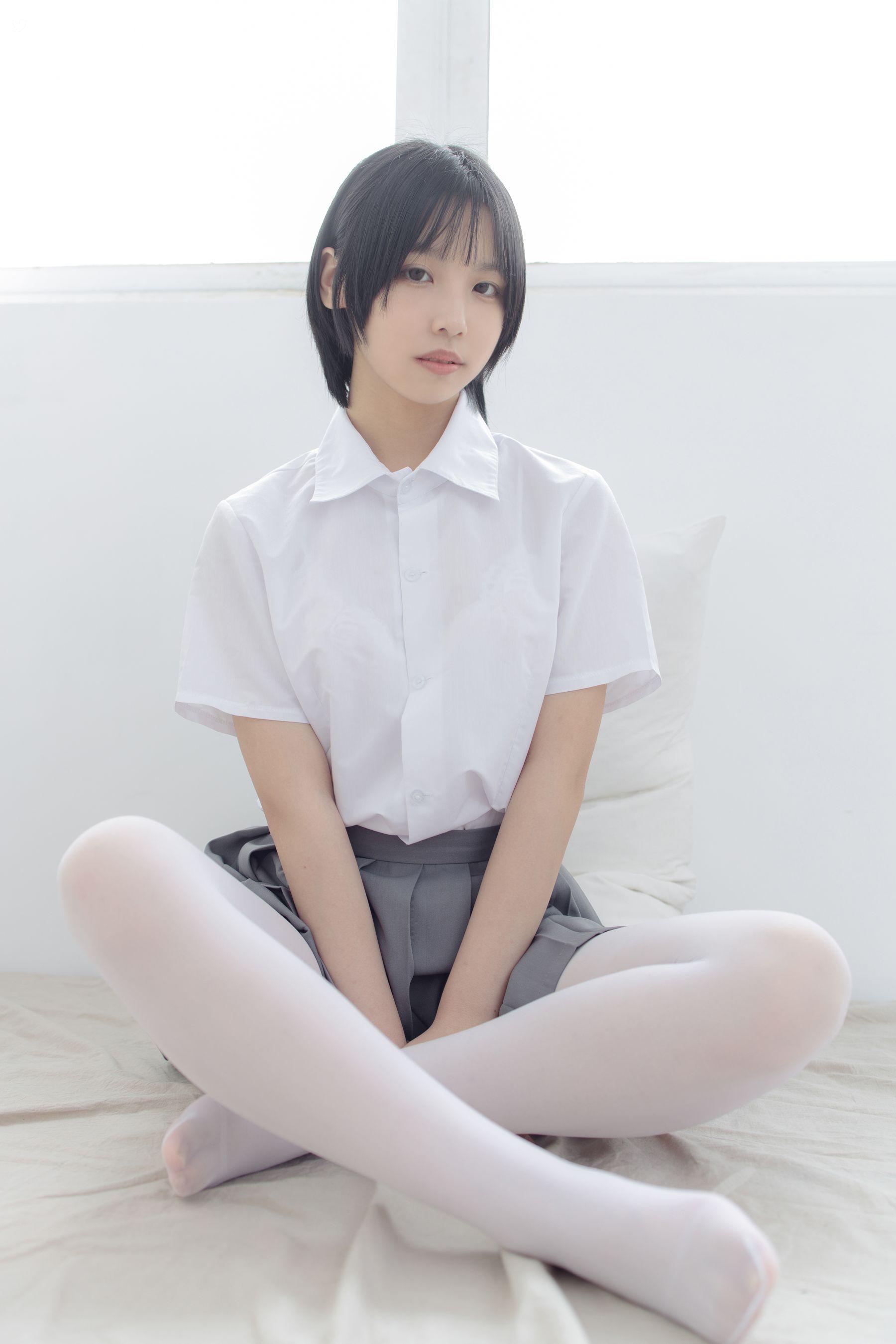 森萝财团 GG-003 希晨 JK制服 [96P]插图5