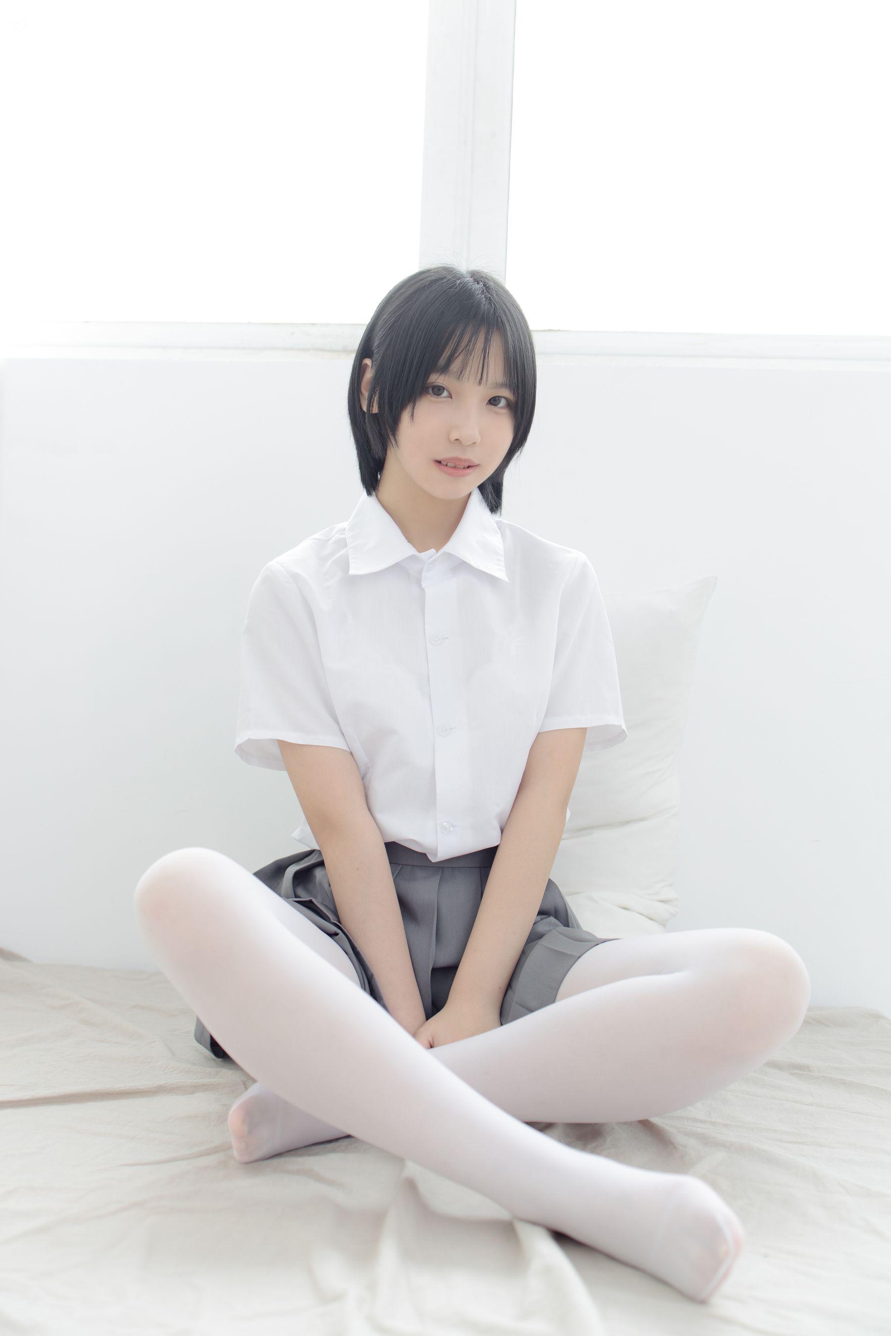 森萝财团 GG-003 希晨 JK制服 [96P]插图6