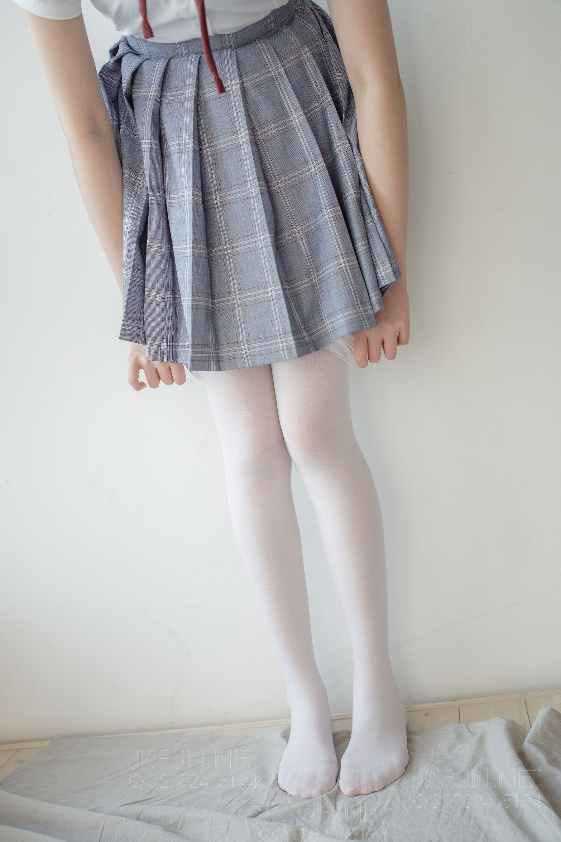 [森萝财团] JKFUN-002 Aika 可爱学妹丝足 [1][115P]插图7