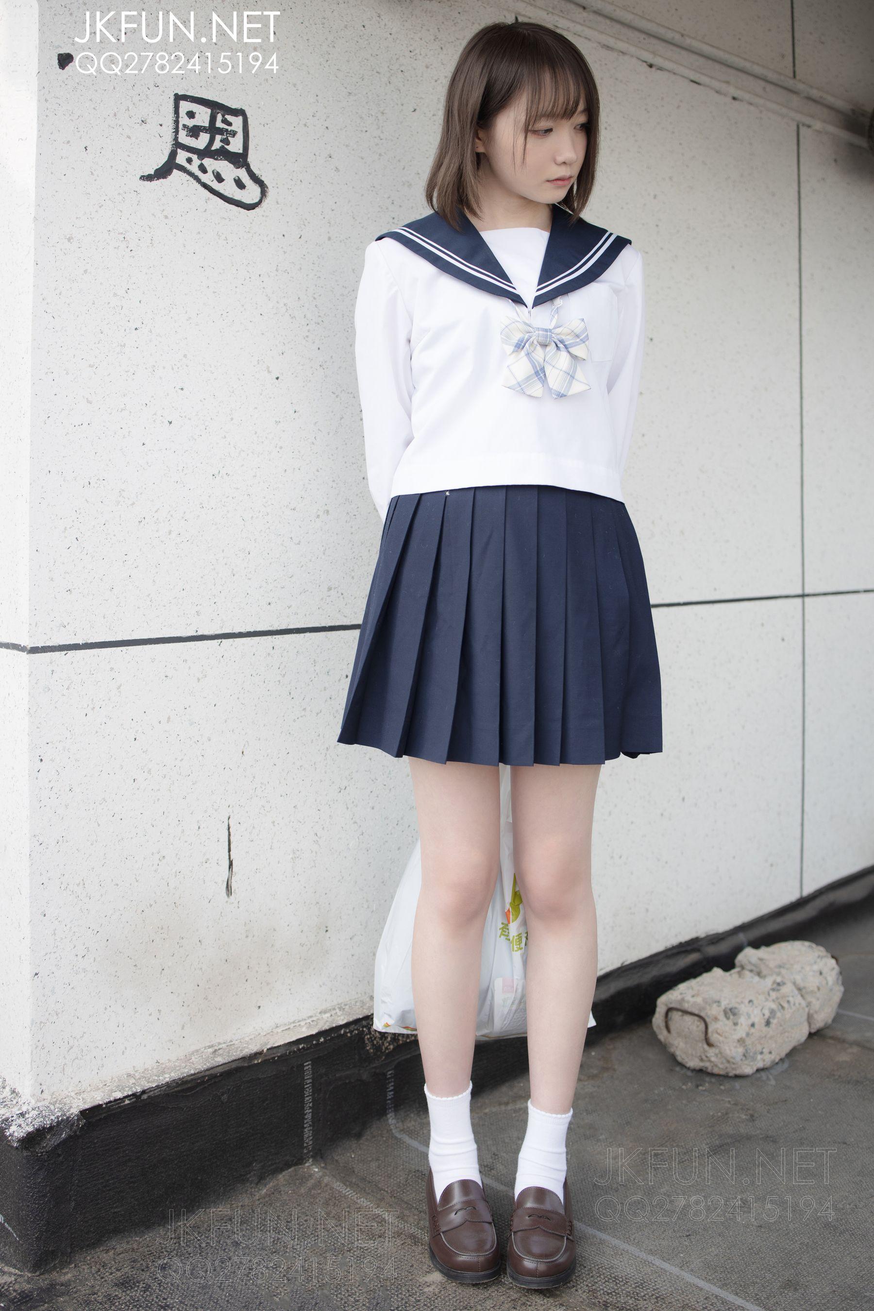 [森萝财团] JKFUN-002 Aika 可爱学妹丝足 [1][115P]插图3