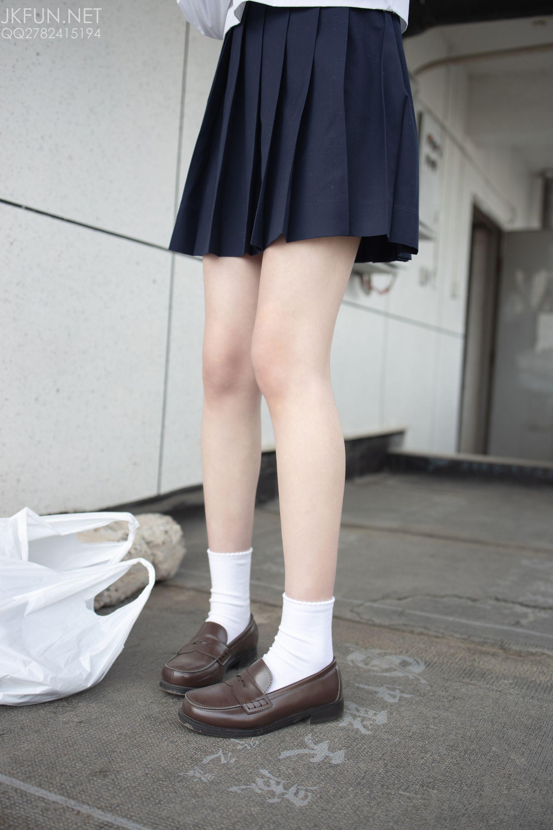 [森萝财团] JKFUN-002 Aika 可爱学妹丝足 [1][115P]插图7