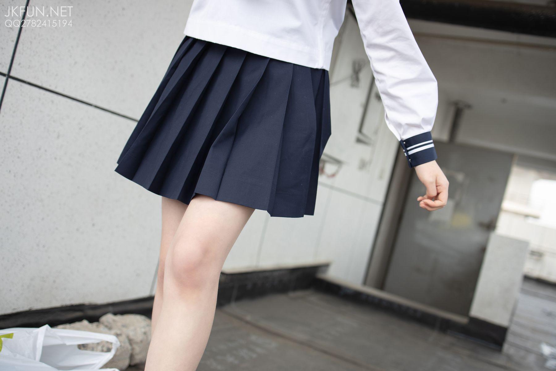 [森萝财团] JKFUN-002 Aika 可爱学妹丝足 [1][115P]插图8