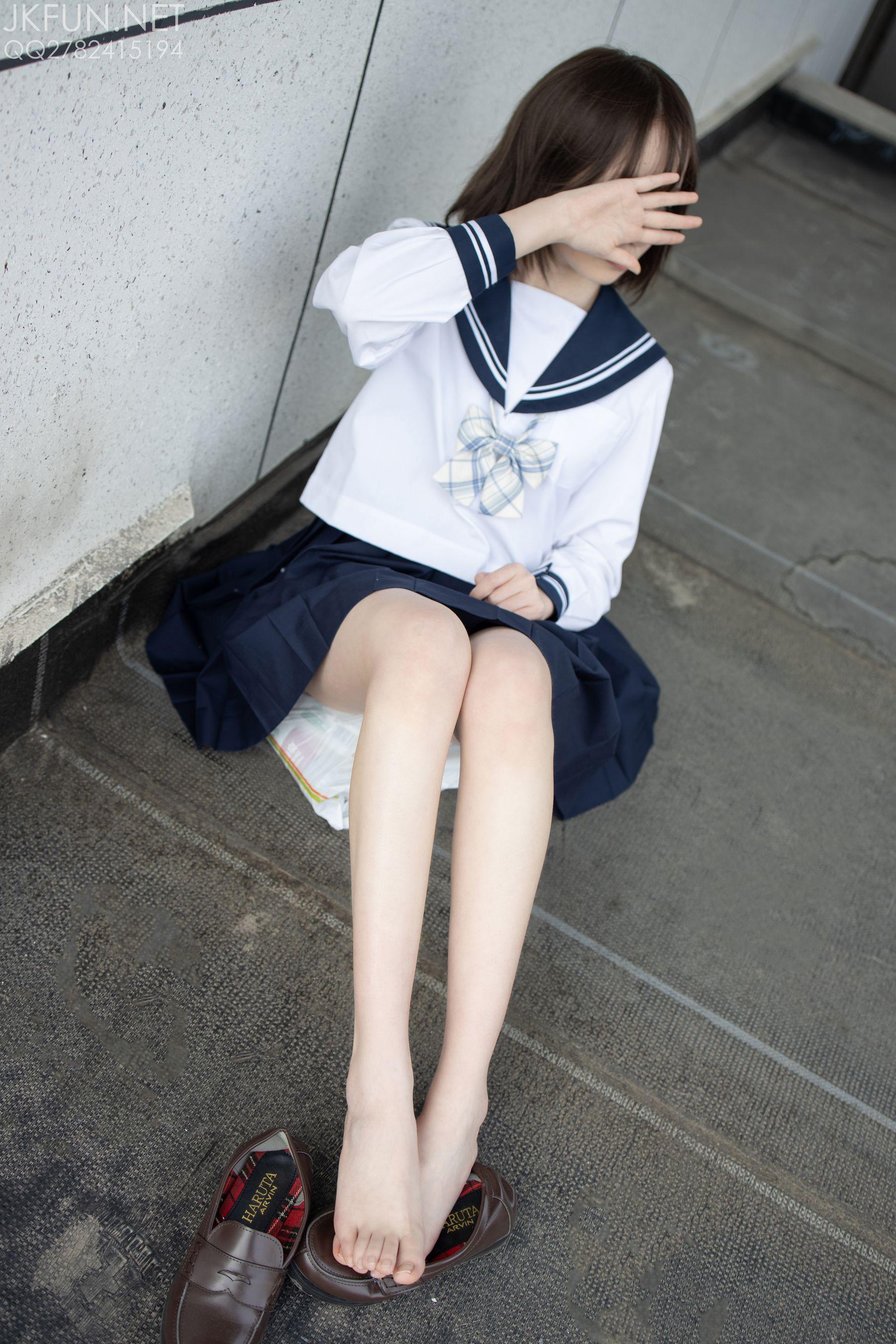 [森萝财团] JKFUN-002 Aika 可爱学妹丝足 [1][115P]插图7