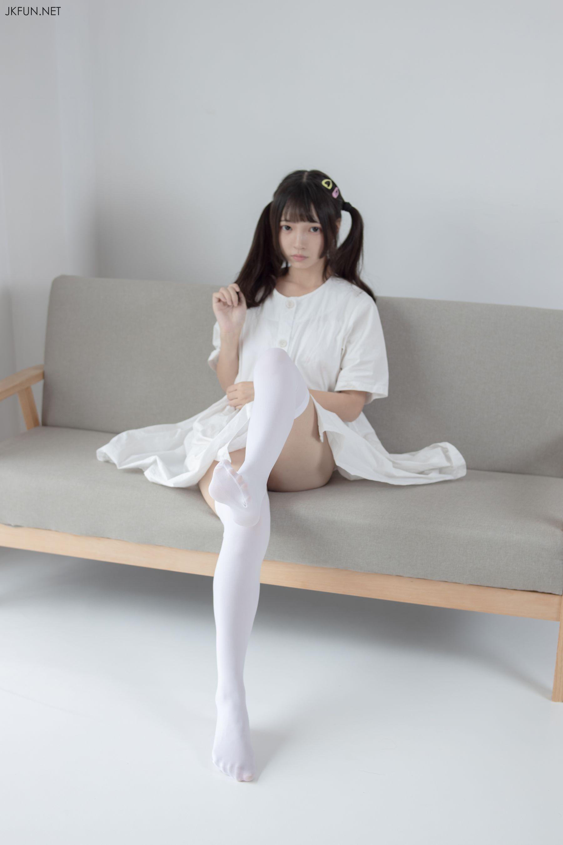 [森萝财团] JKFUN-014 默陌 白衣飘飘的年代 [91P]插图5