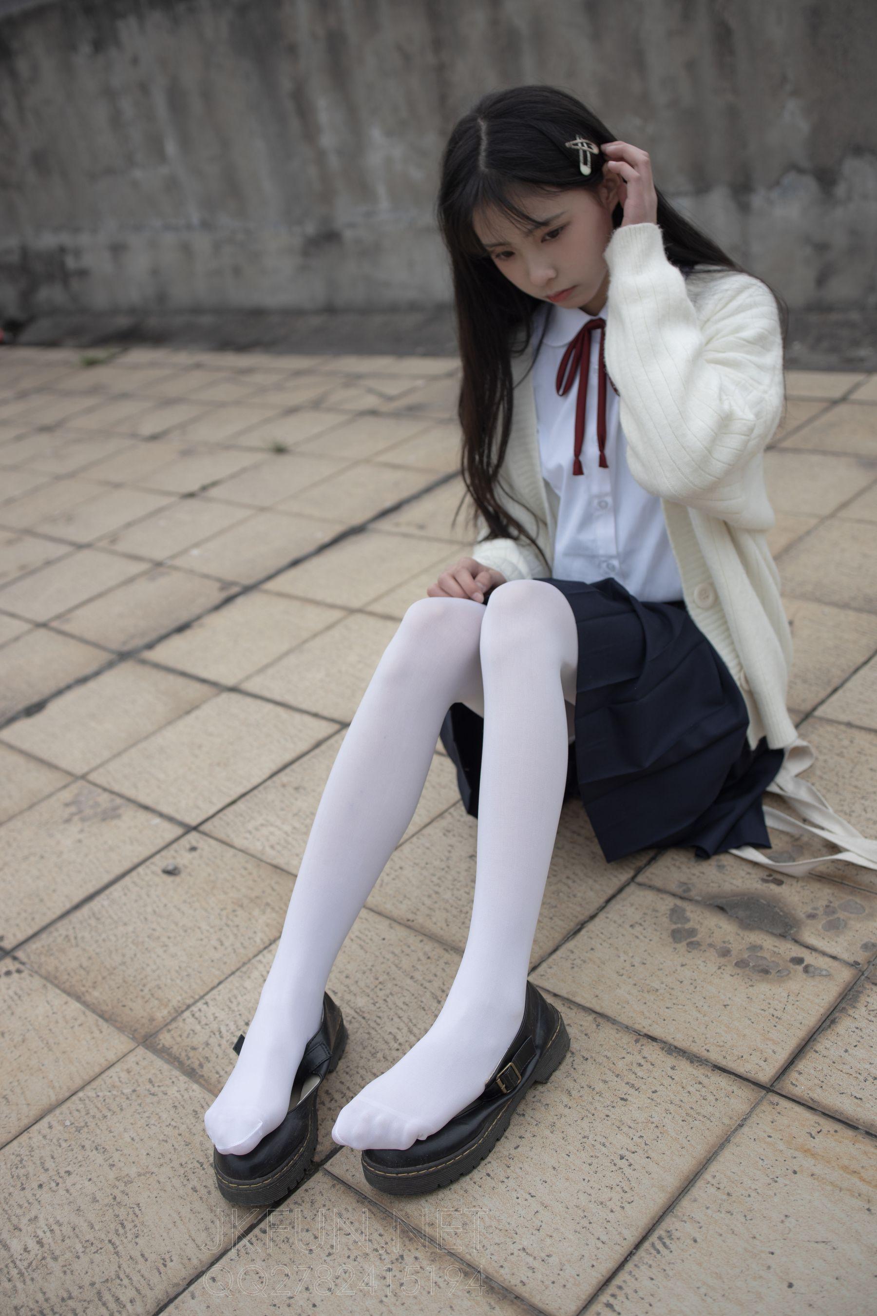 [森萝财团] JKFUN-001 甜米 纯纯的白丝学妹 [127P]插图4