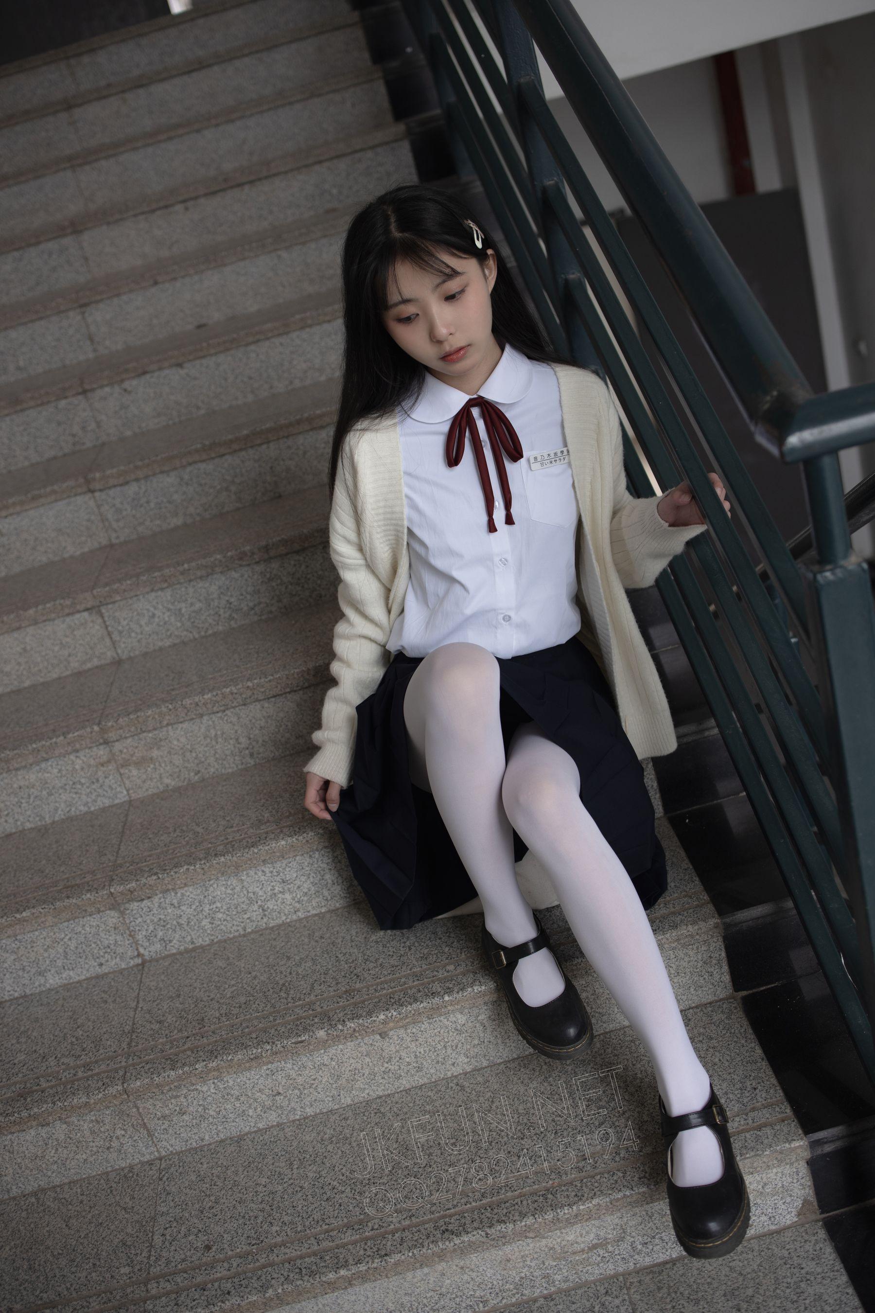 [森萝财团] JKFUN-001 甜米 纯纯的白丝学妹 [127P]插图5