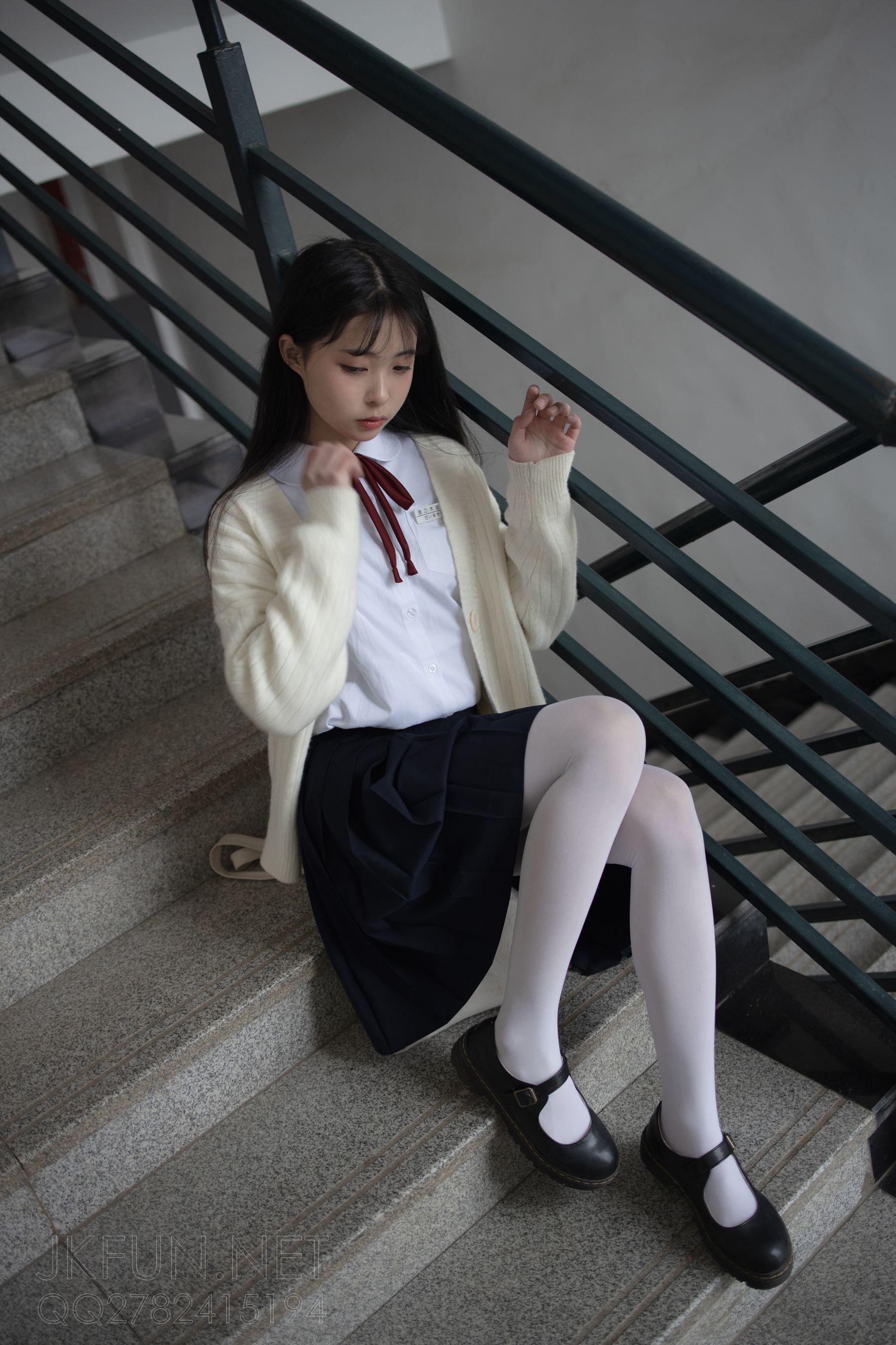[森萝财团] JKFUN-001 甜米 纯纯的白丝学妹 [127P]插图8