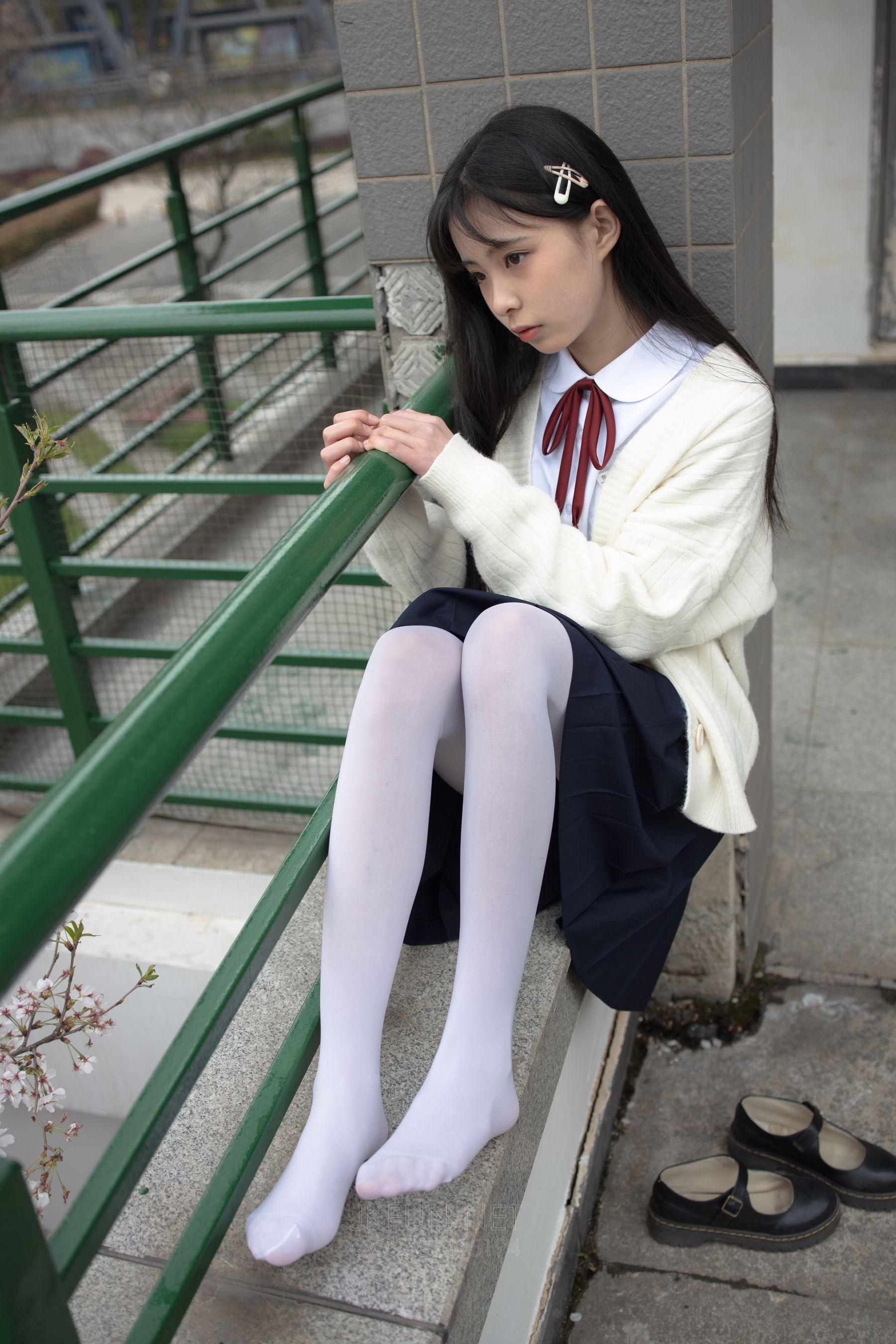 [森萝财团] JKFUN-001 甜米 纯纯的白丝学妹 [127P]插图6