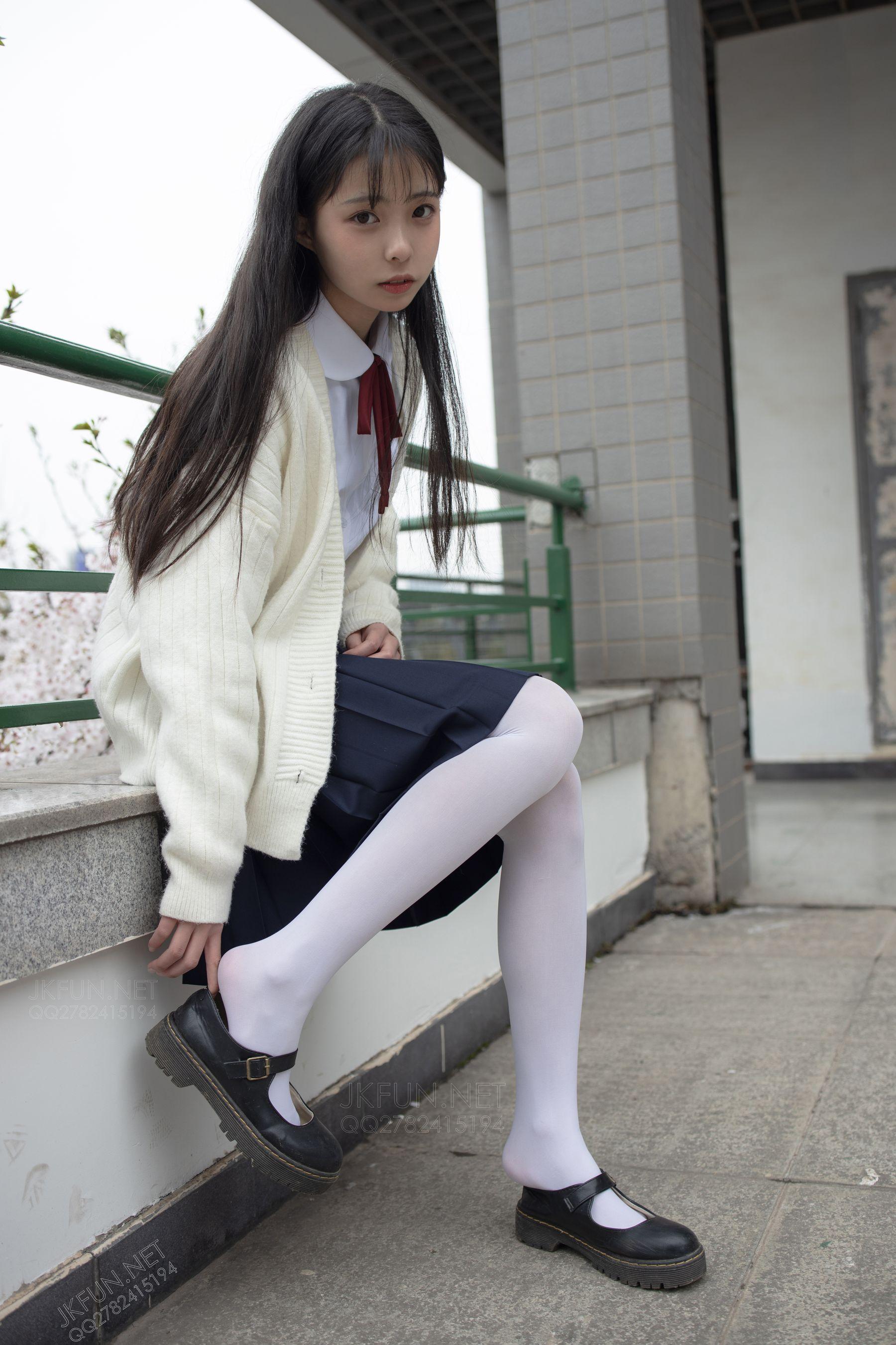[森萝财团] JKFUN-001 甜米 纯纯的白丝学妹 [127P]插图2