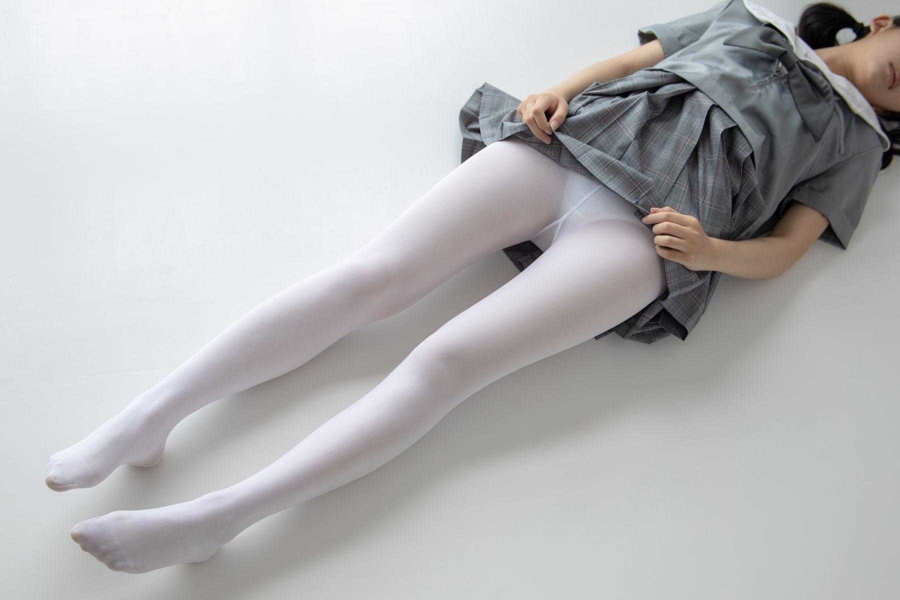 [森萝财团] JKFUN-013 小香 白丝小可爱 [160P]插图5