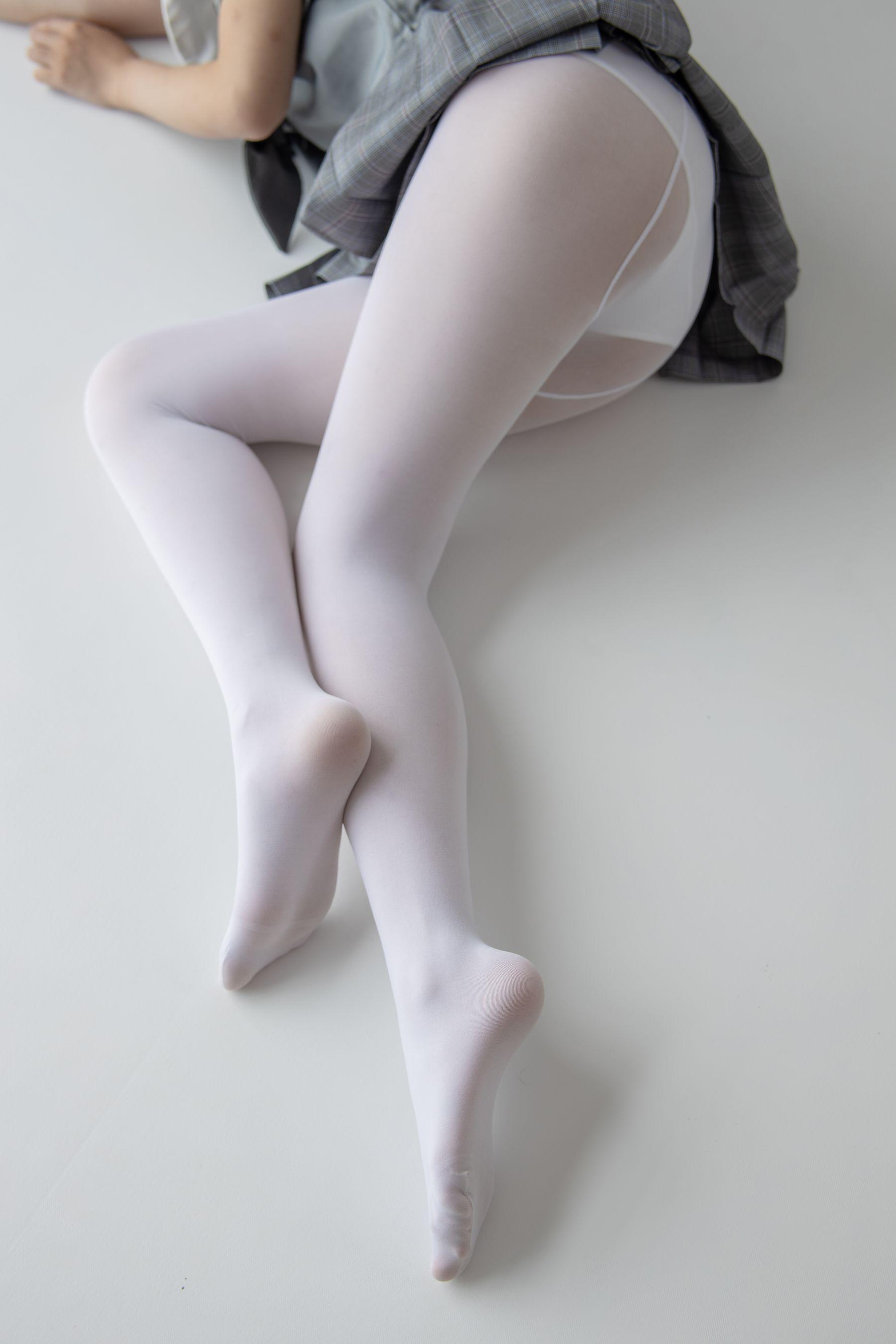[森萝财团] JKFUN-013 小香 白丝小可爱 [160P]插图6