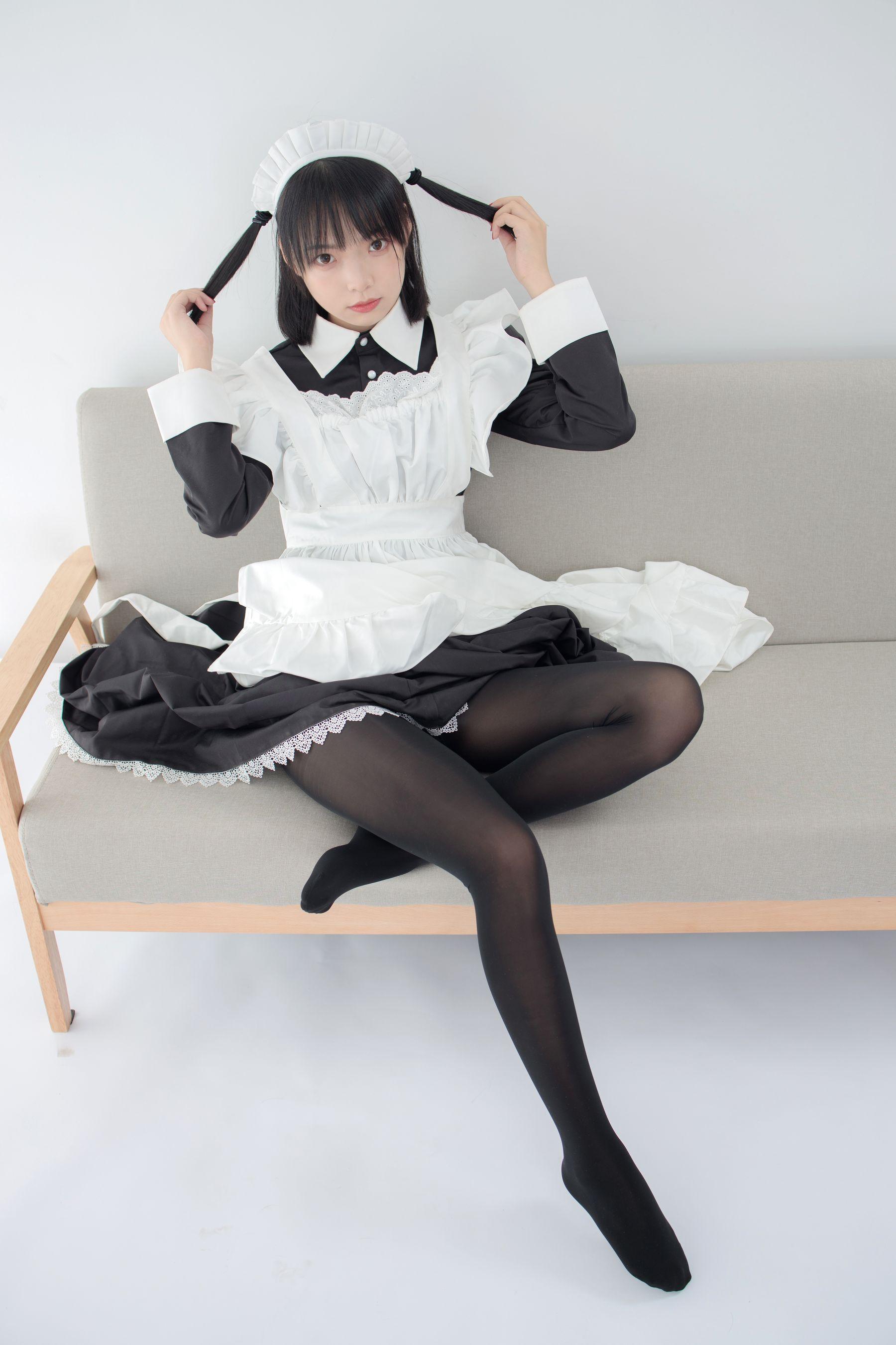 [森萝财团] JKFUN-029 卉子 80D黑丝 踩物女仆 [67P]插图9