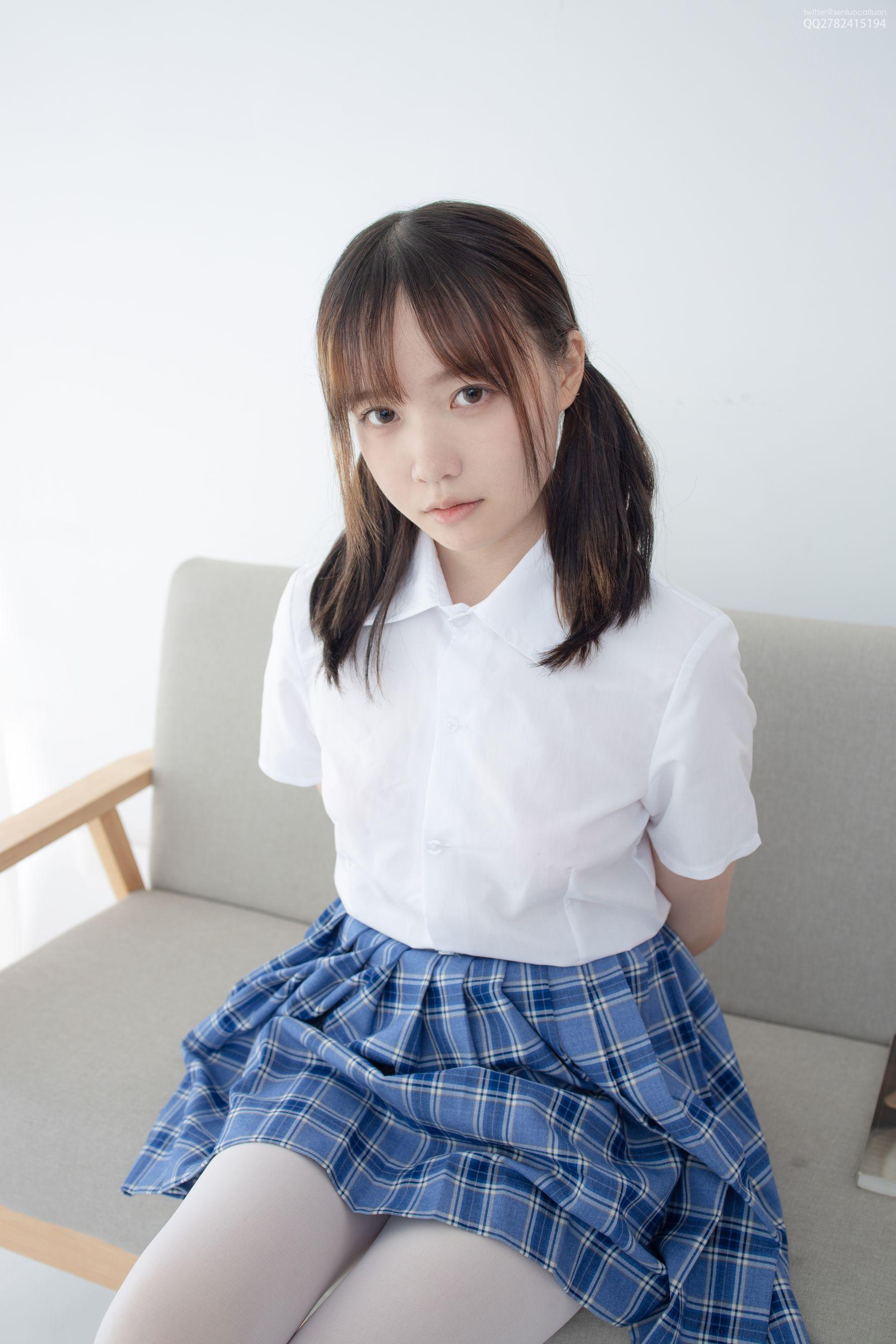 [森萝财团] JKFUN-040 Aika 百元团定制1-2 80D白丝 [25P]插图6