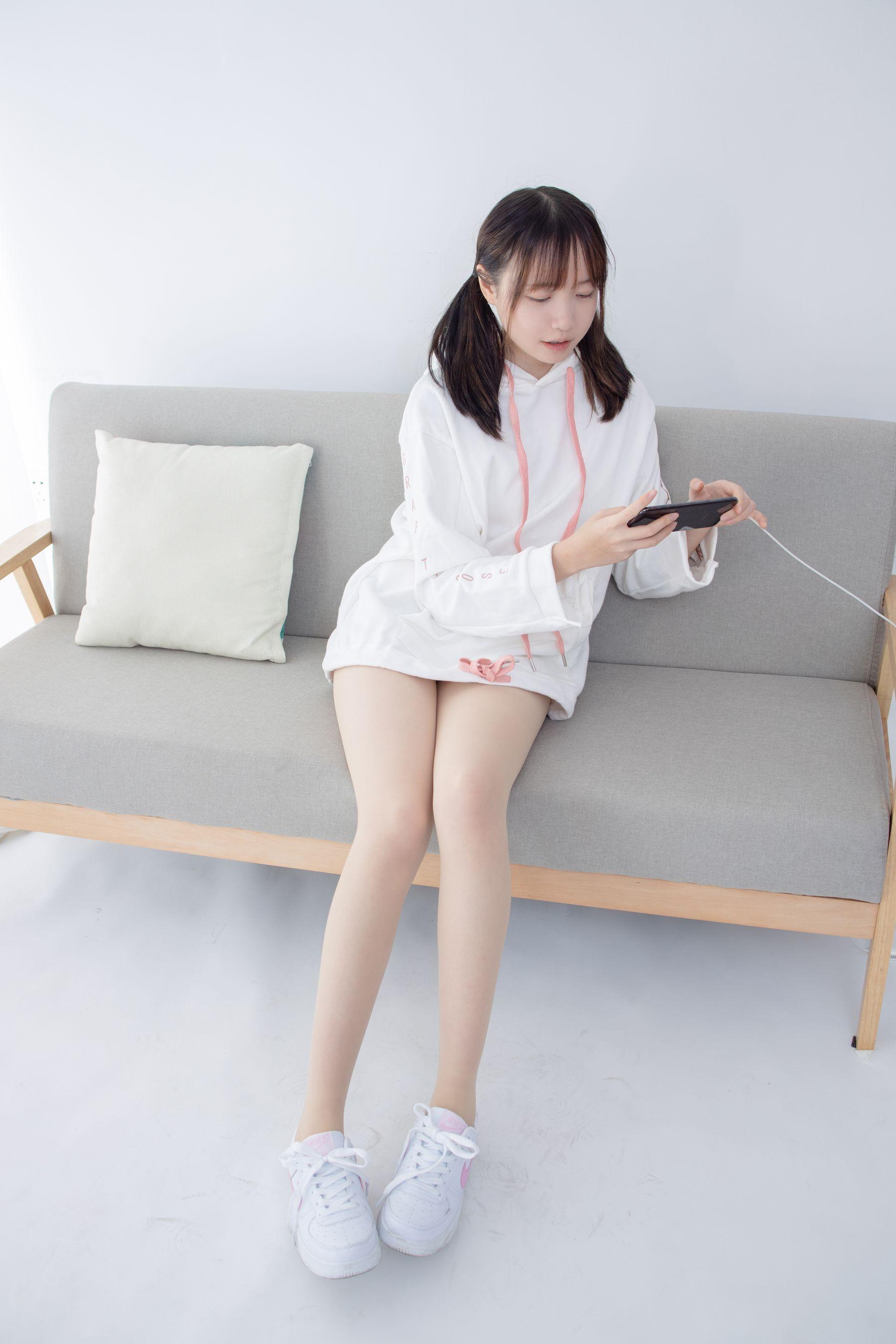 [森萝财团] JKFUN-050 Aika 百圆定制2-1 运动鞋13D肉丝 [27P]插图5