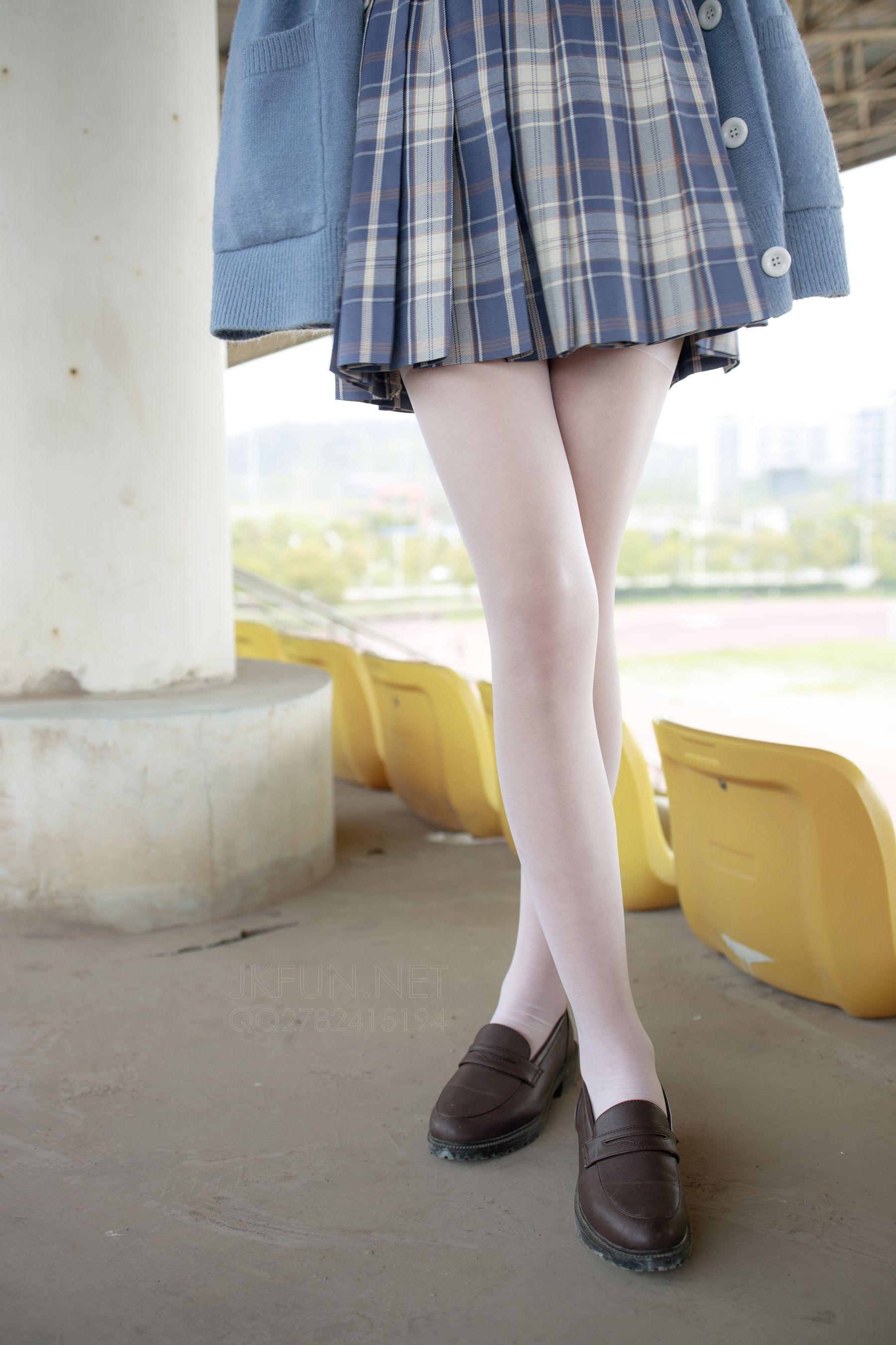 [森萝财团] JKFUN-003 甜米 春游 [150P]插图6