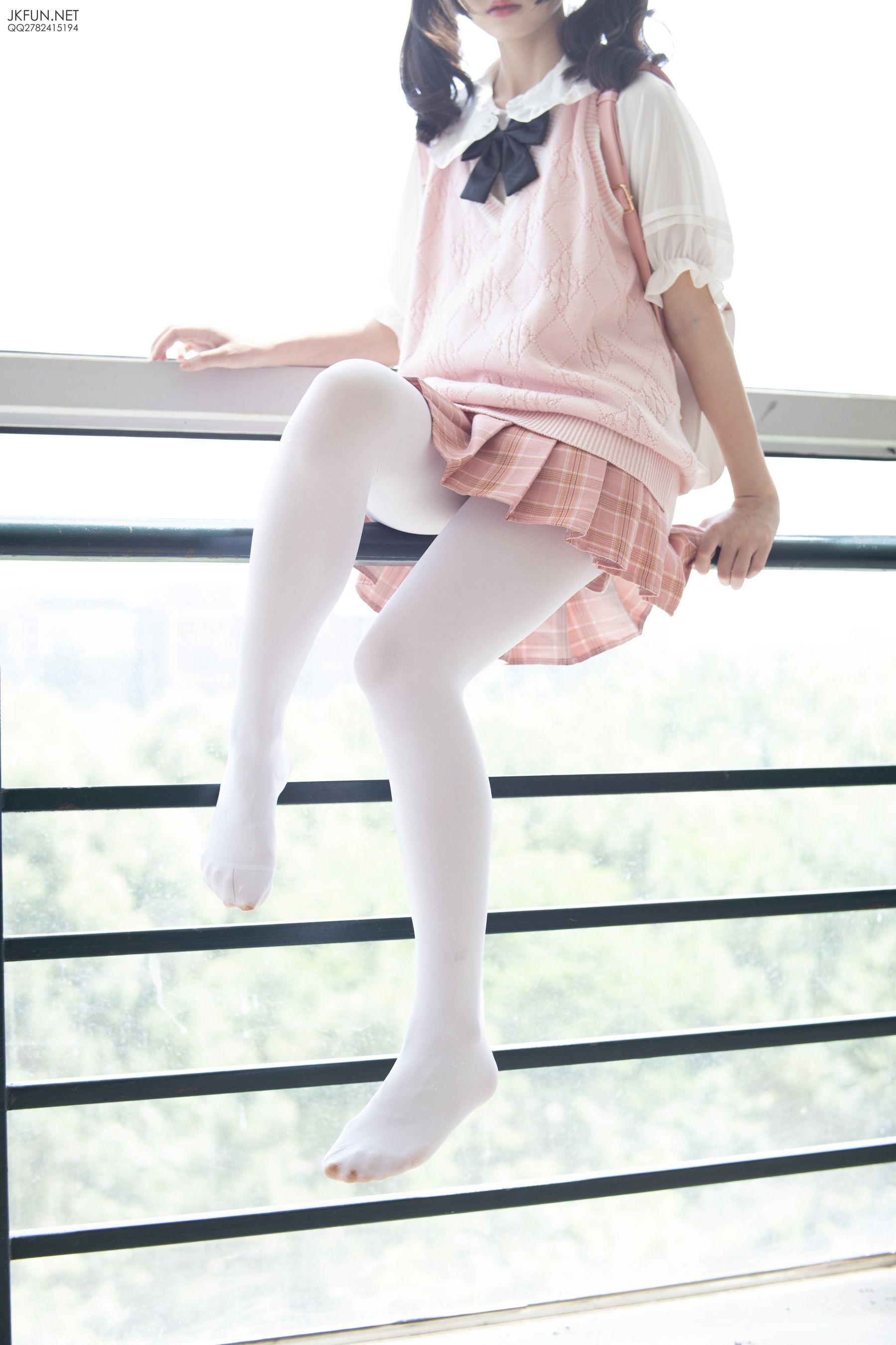 [森萝财团] JKFUN-007 默陌 80D白丝 [126P]插图8