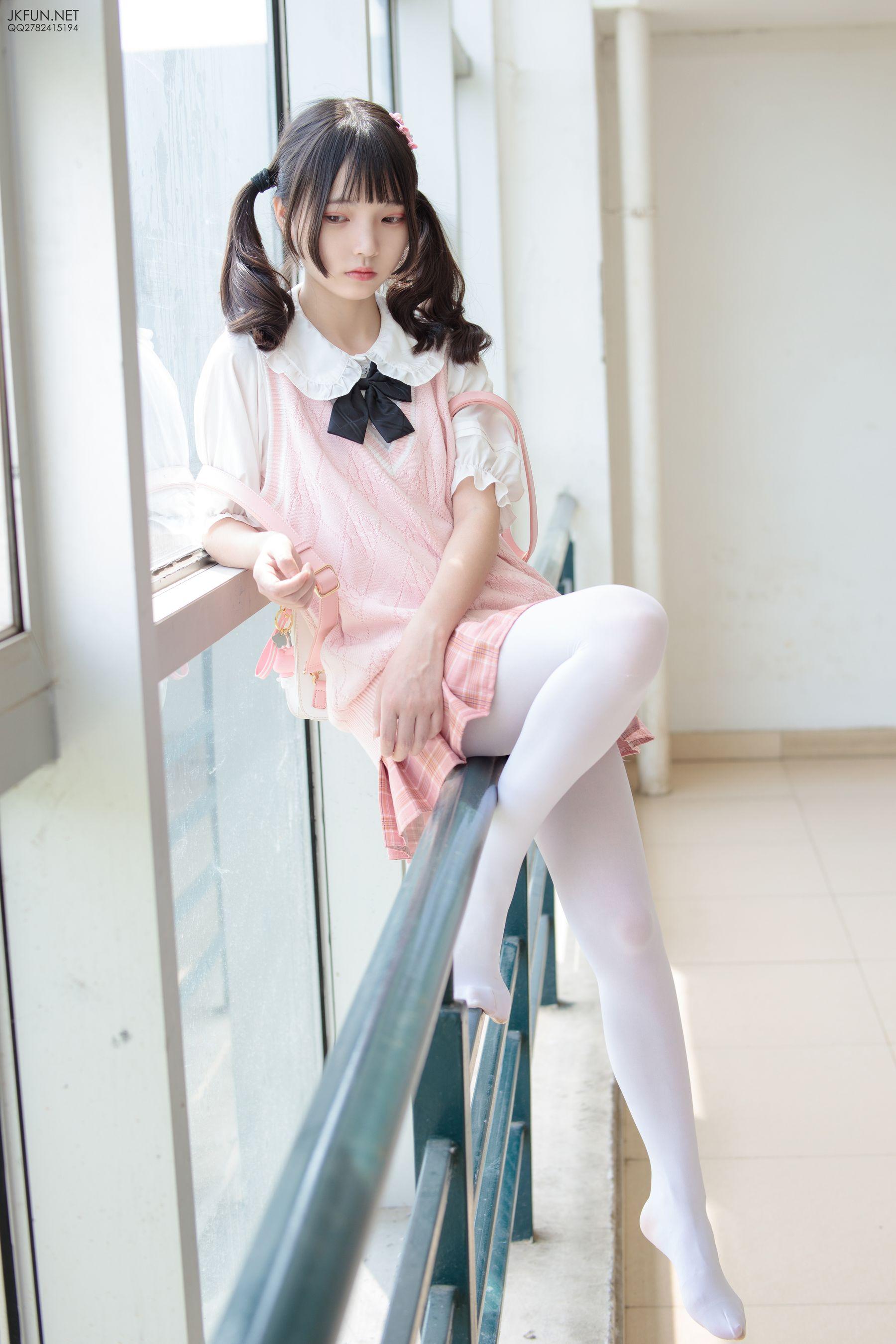[森萝财团] JKFUN-007 默陌 80D白丝 [126P]插图8