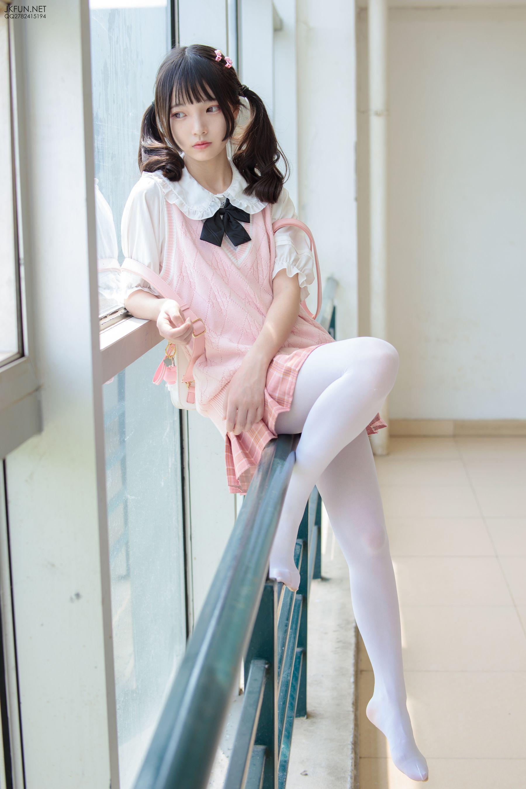 [森萝财团] JKFUN-007 默陌 80D白丝 [126P]插图9