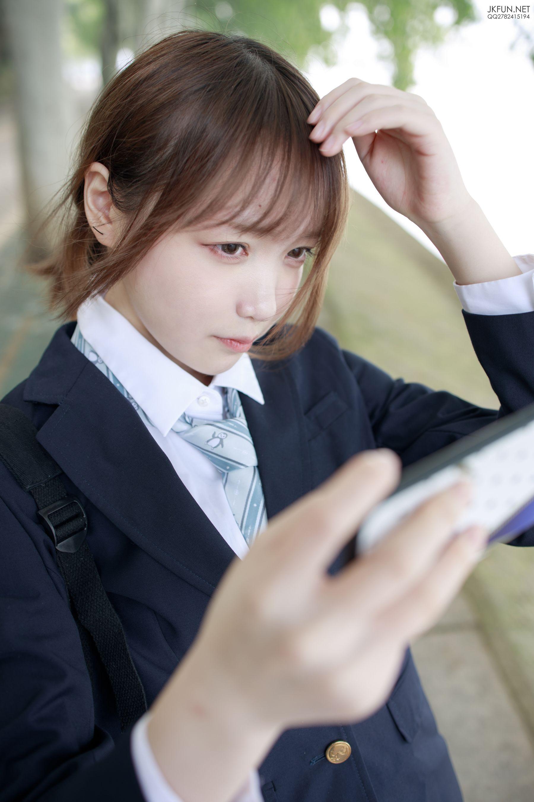 [森萝财团] JKFUN-006 Aika 日系黑丝 [140P]插图