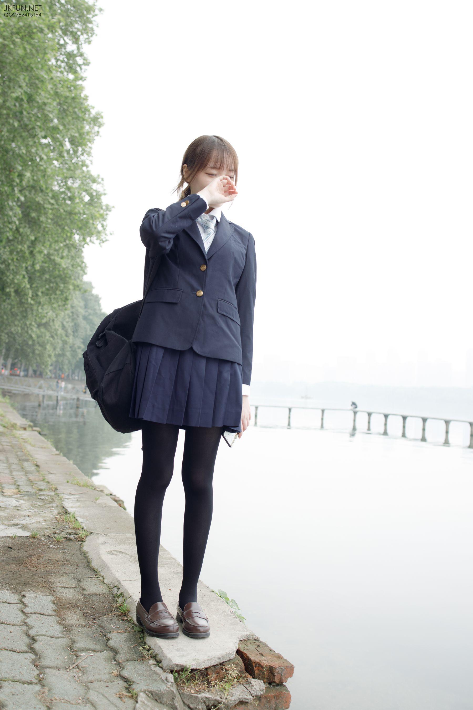 [森萝财团] JKFUN-006 Aika 日系黑丝 [140P]插图7