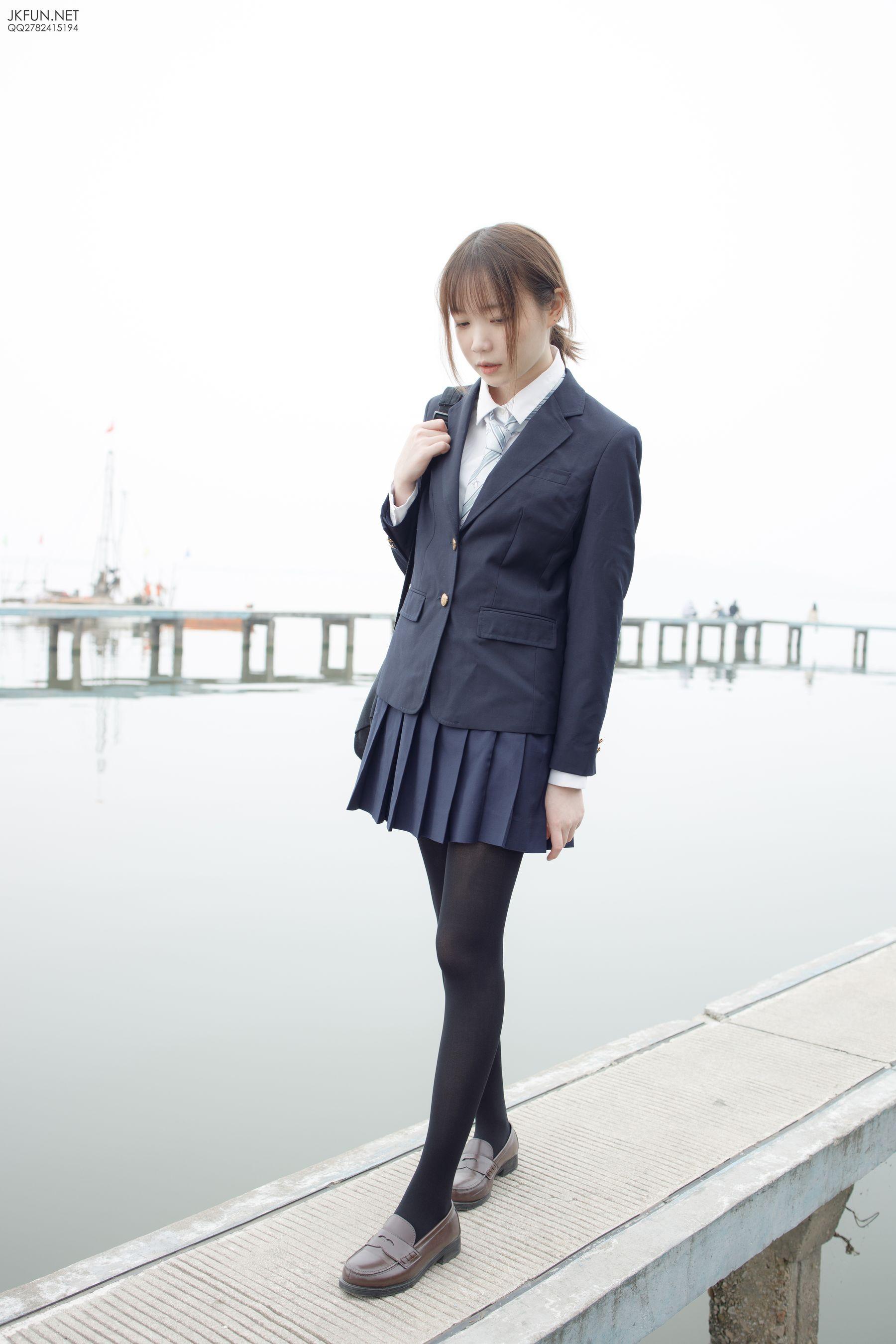 [森萝财团] JKFUN-006 Aika 日系黑丝 [140P]插图9