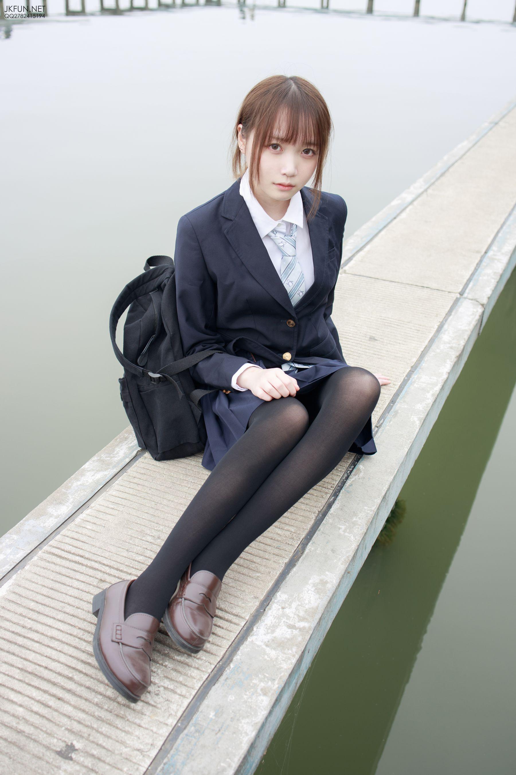 [森萝财团] JKFUN-006 Aika 日系黑丝 [140P]插图7