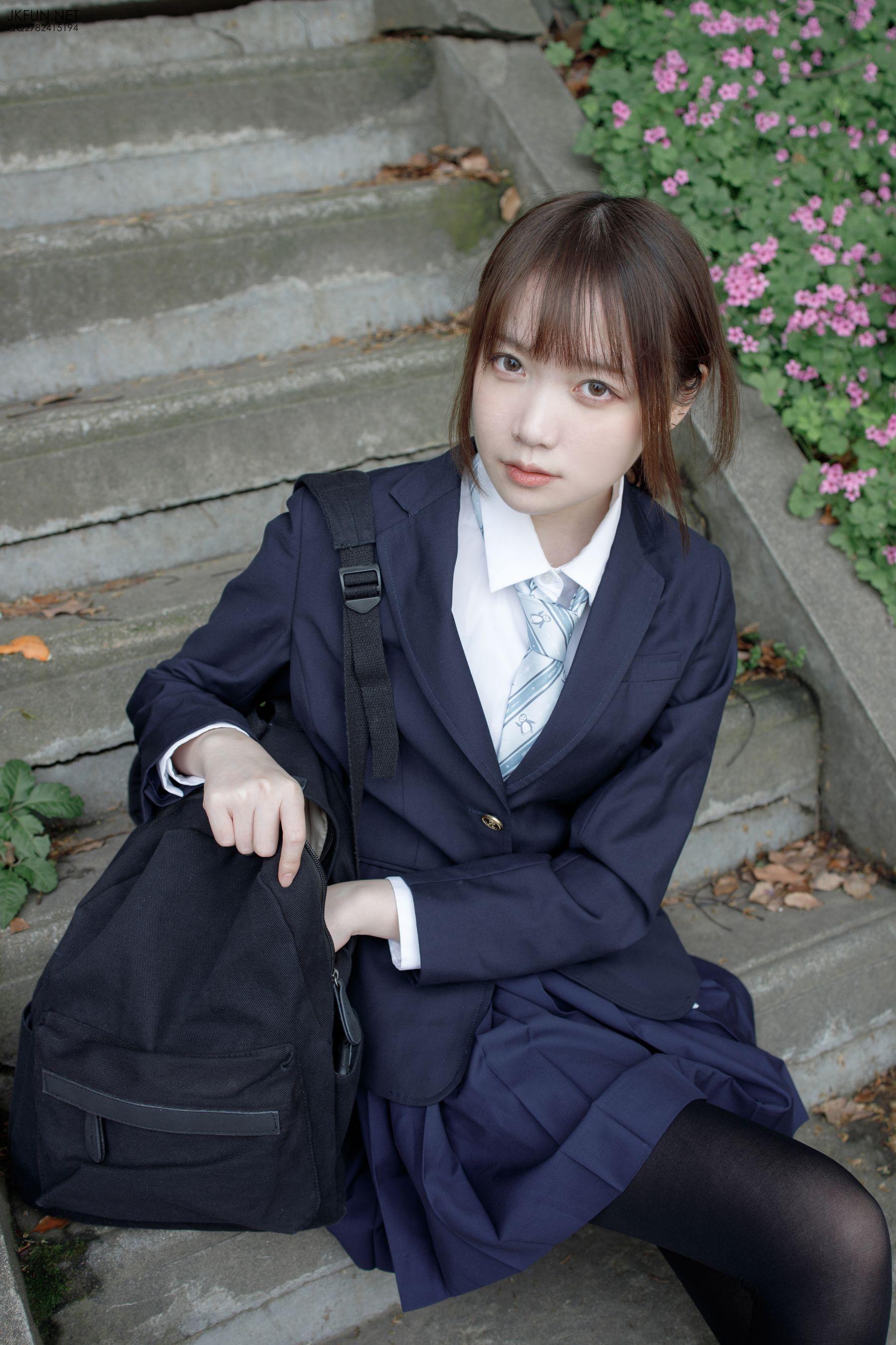 [森萝财团] JKFUN-006 Aika 日系黑丝 [140P]插图