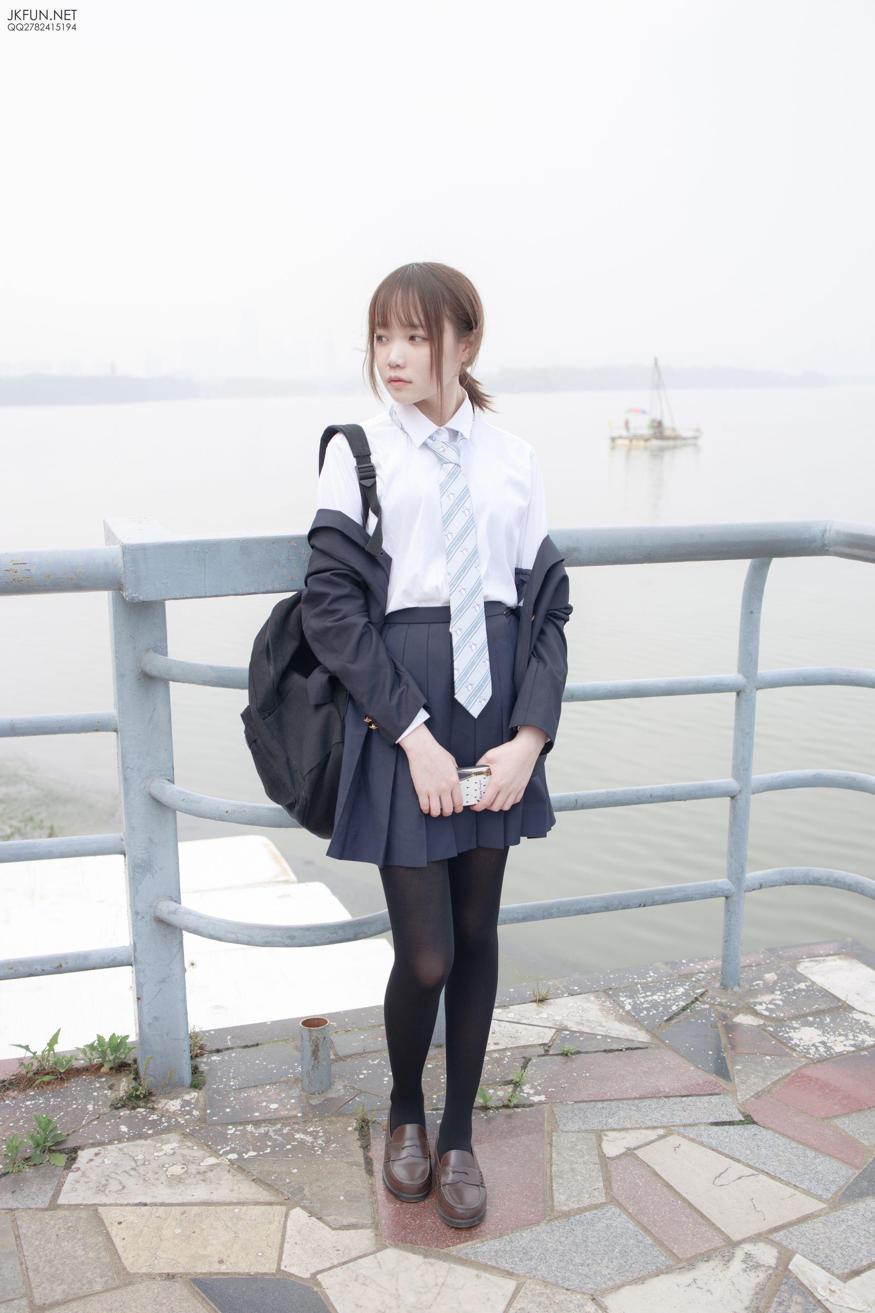 [森萝财团] JKFUN-006 Aika 日系黑丝 [140P]插图8