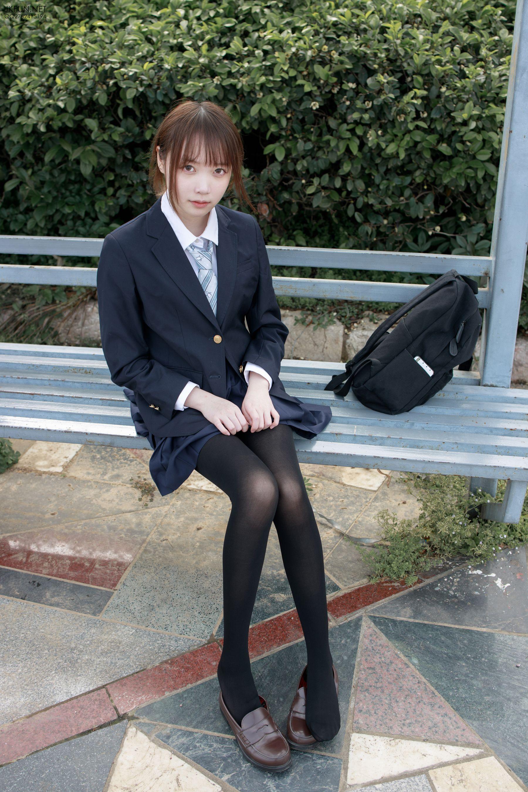 [森萝财团] JKFUN-006 Aika 日系黑丝 [140P]插图5
