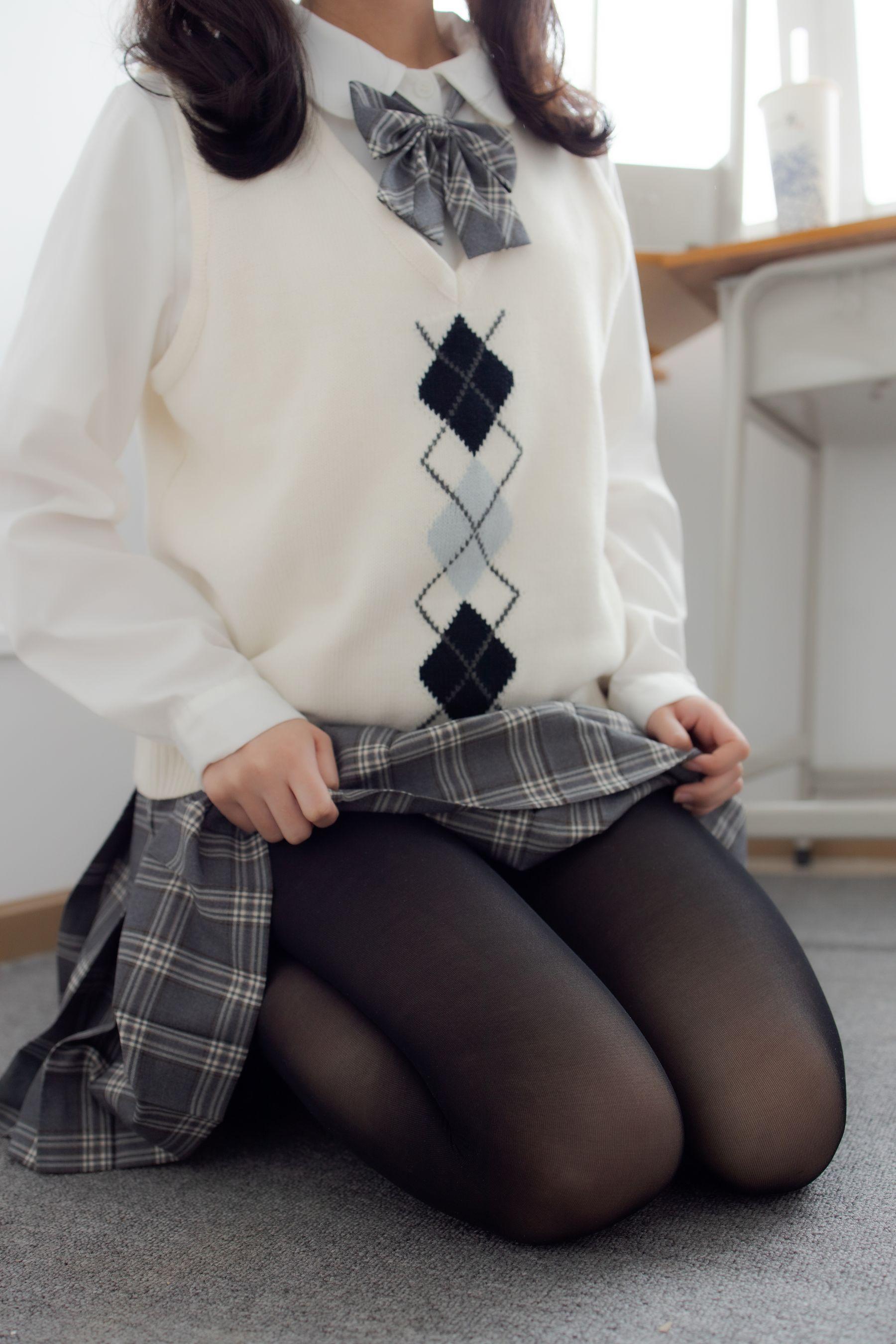 森萝财团写真 内部07[129P]插图