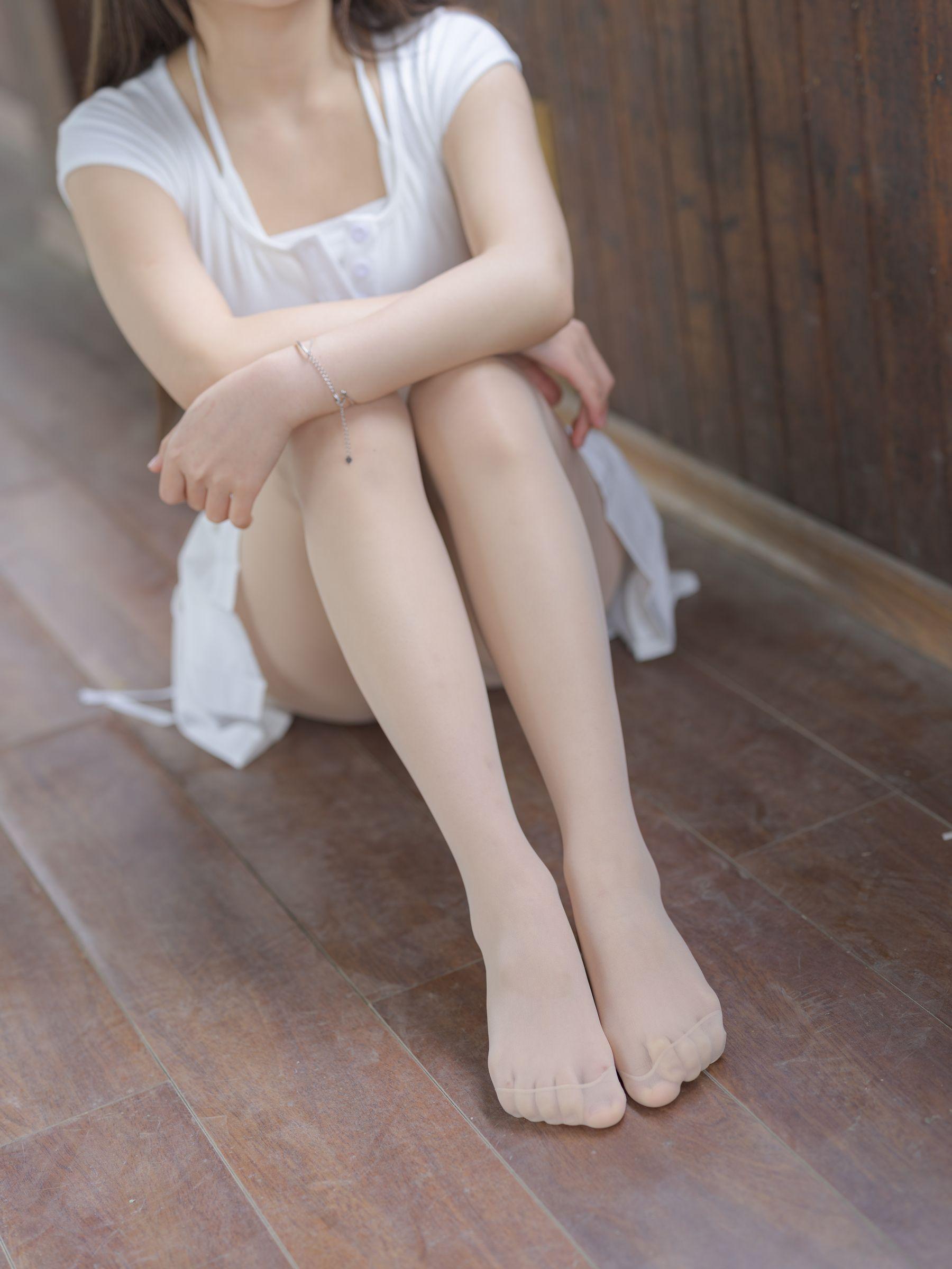 森萝财团 晴涩-001 乃晴 肉丝 15D 超薄 [109P]插图