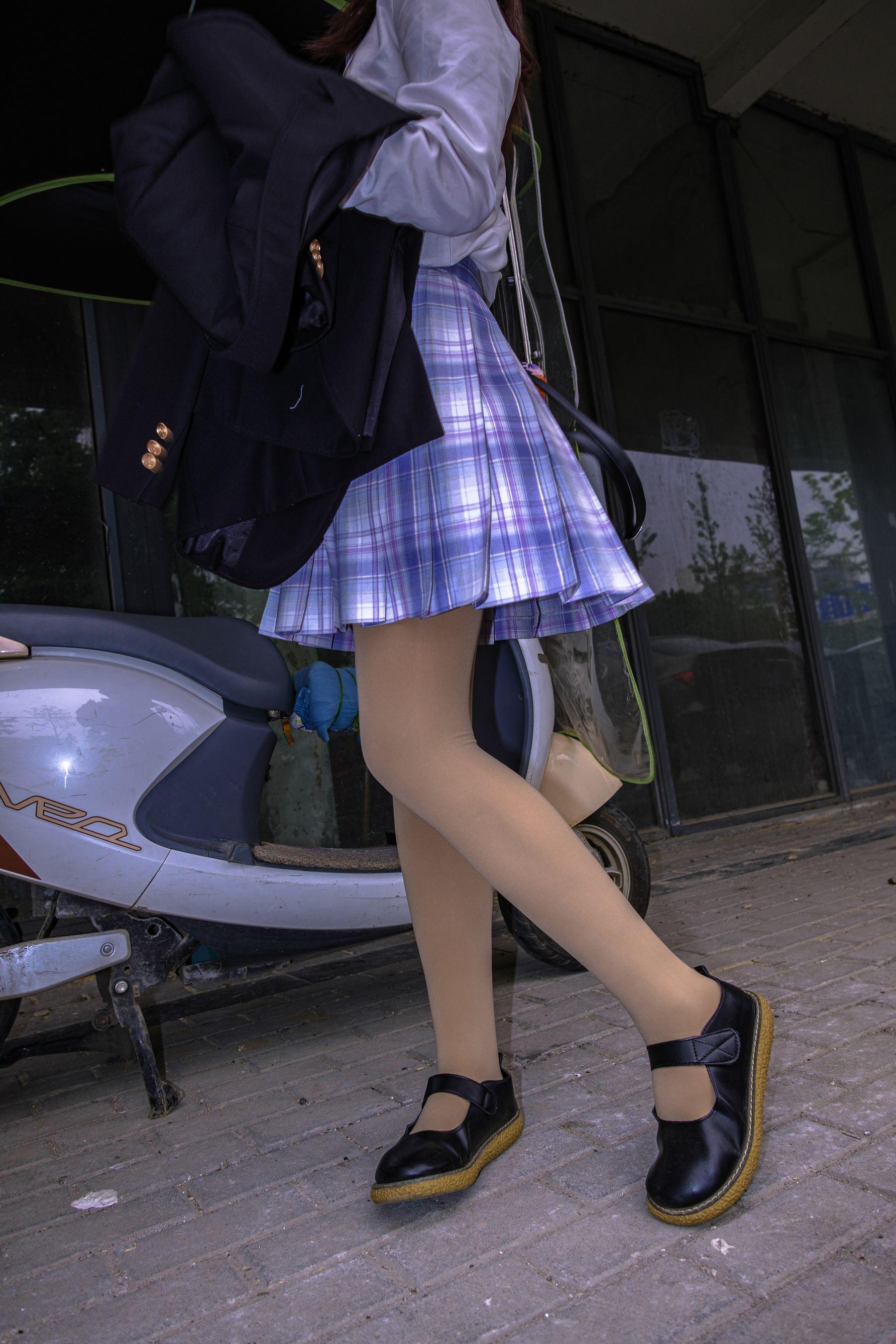 森萝财团 月下-001 小夜 肉丝 300D 真空 [76P]插图6