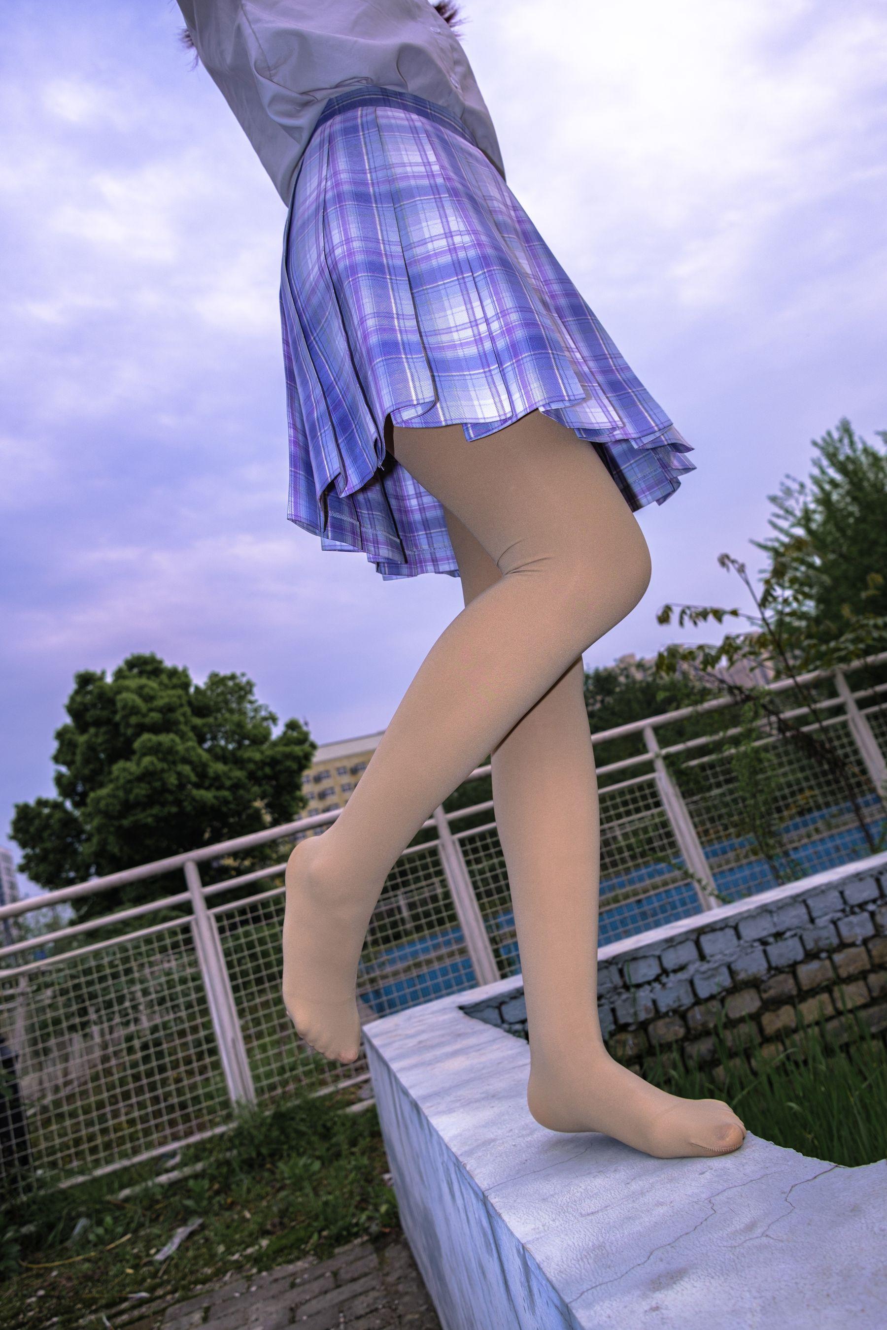 森萝财团 月下-001 小夜 肉丝 300D 真空 [76P]插图4