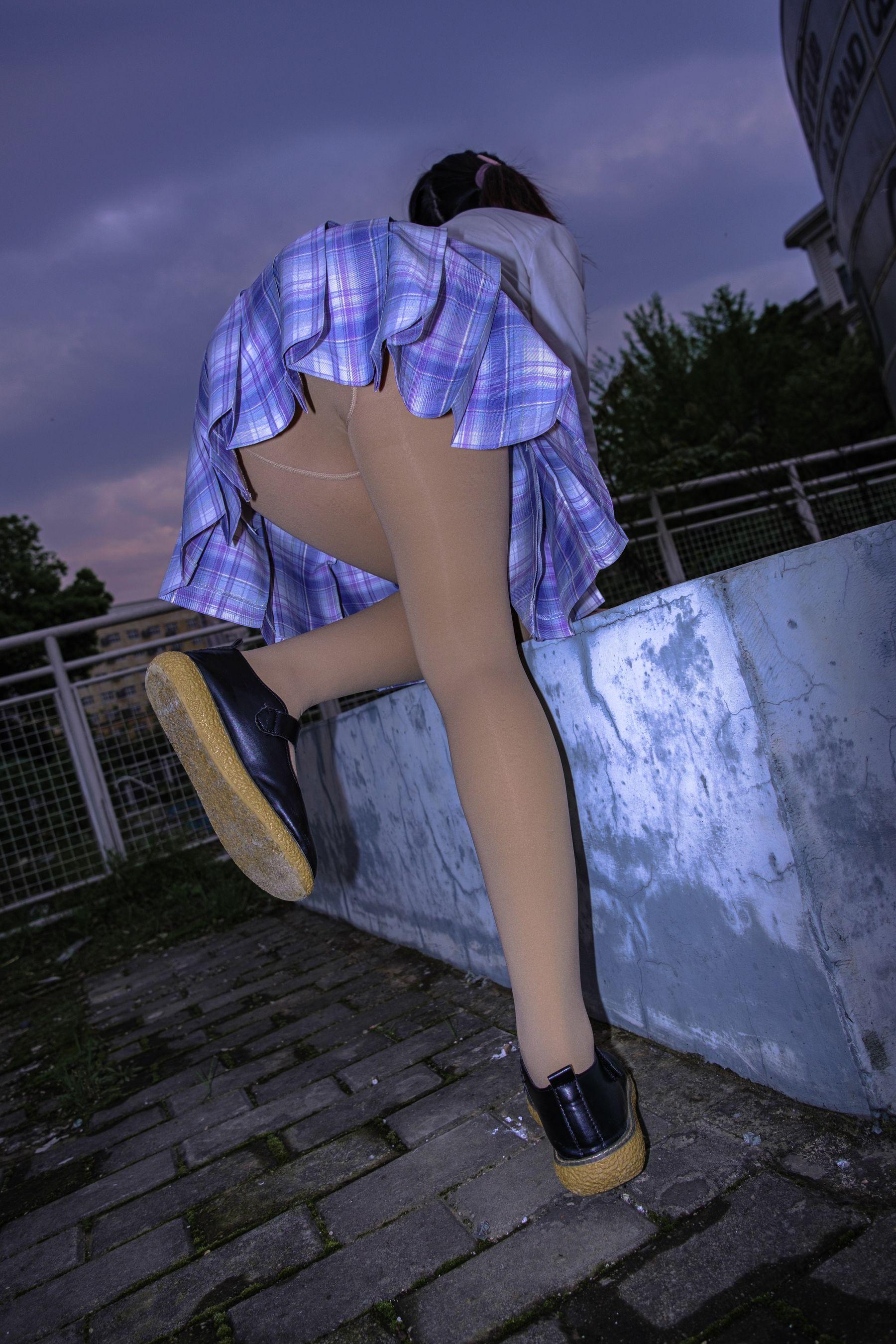 森萝财团 月下-001 小夜 肉丝 300D 真空 [76P]插图6