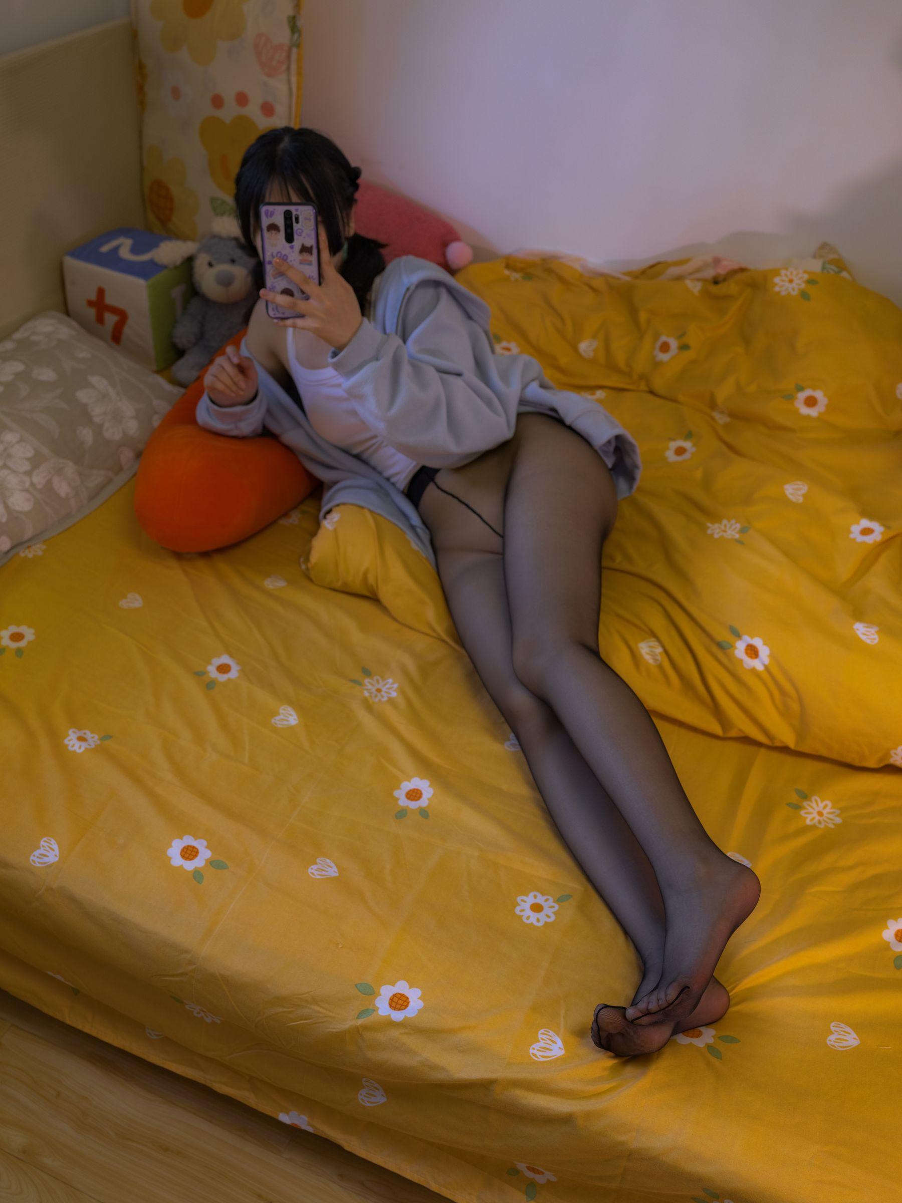 森萝财团 月下-007 小夜 黑丝 10D 超薄 [100P]插图1