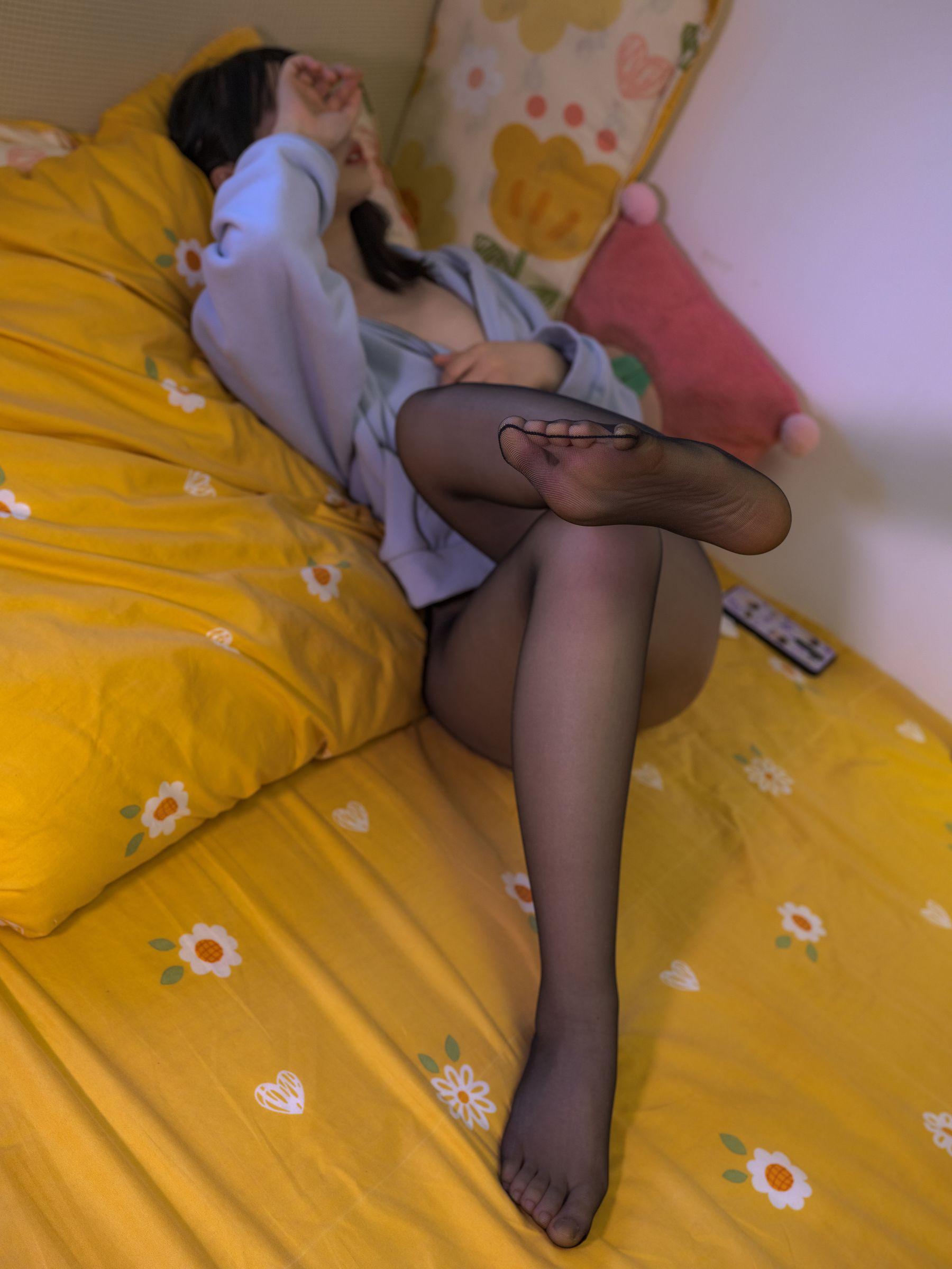 森萝财团 月下-007 小夜 黑丝 10D 超薄 [100P]插图6