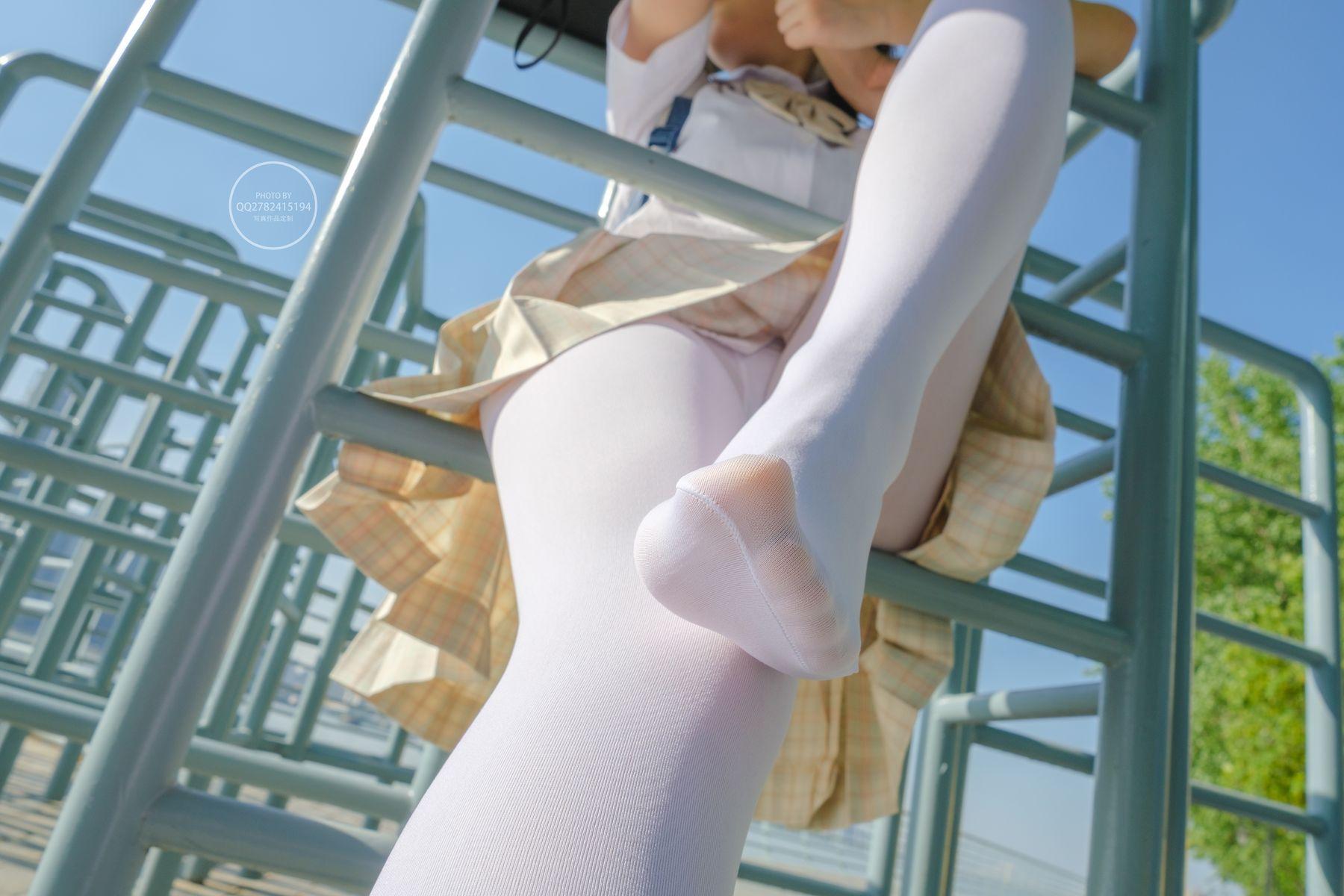 森萝财团写真 有料 NO.040 海边JK制服白丝 [95P]插图8
