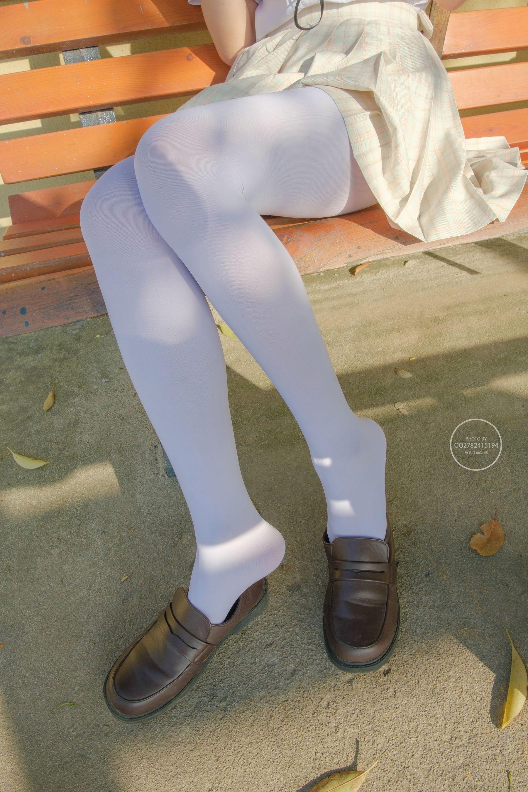 森萝财团写真 有料 NO.040 海边JK制服白丝 [95P]插图6