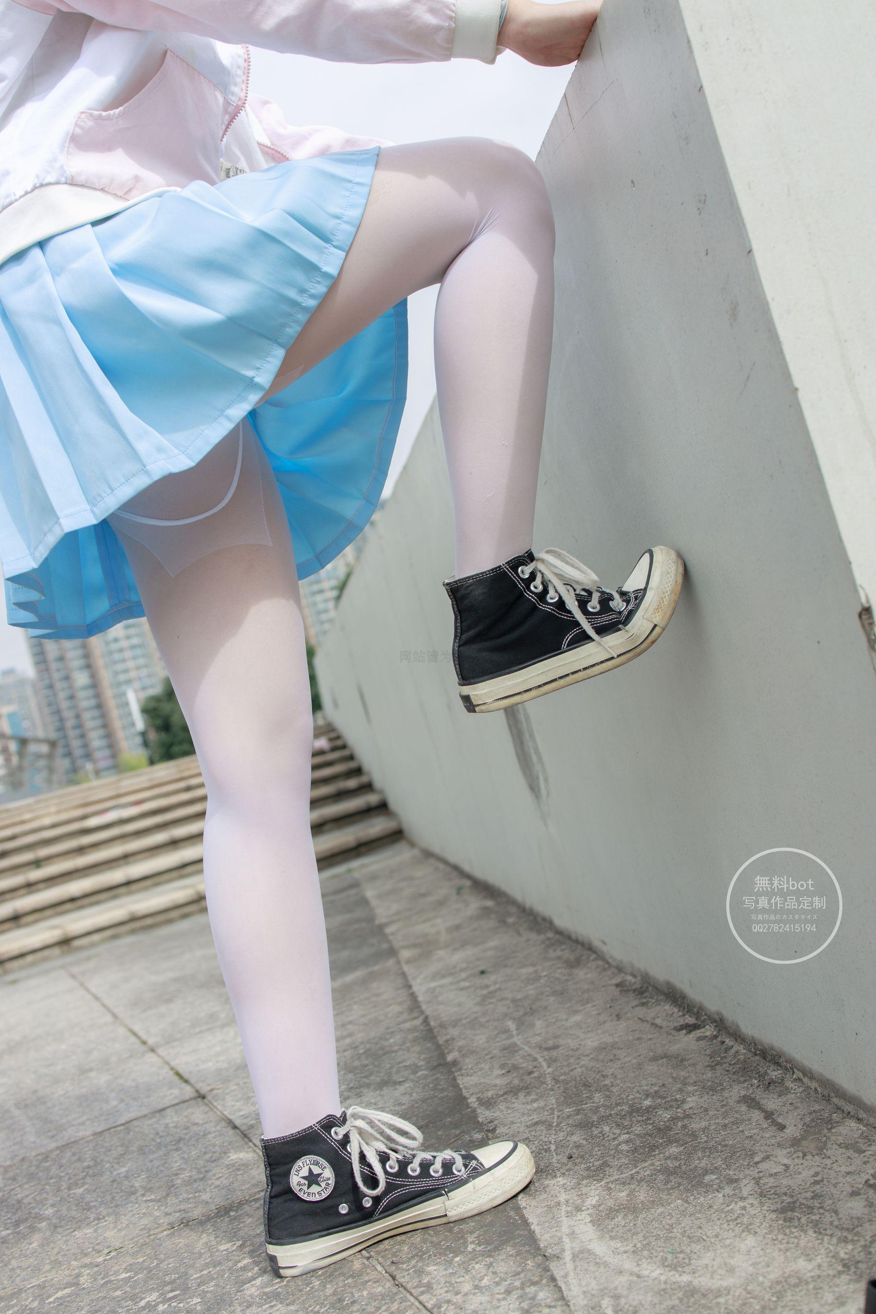 森萝财团写真 有料 NO.005 小茵 公园白丝 [68P]插图3