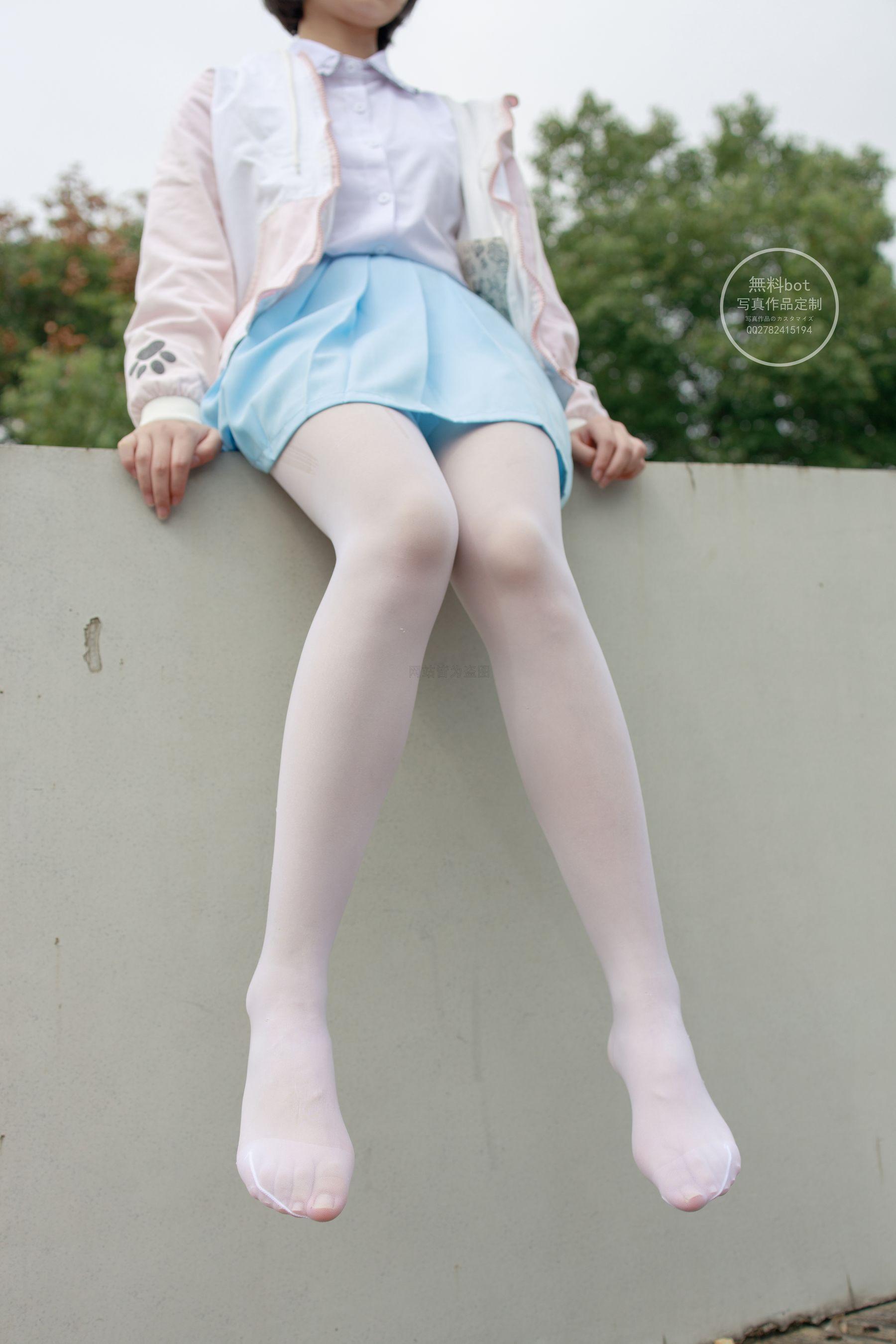 森萝财团写真 有料 NO.005 小茵 公园白丝 [68P]插图2
