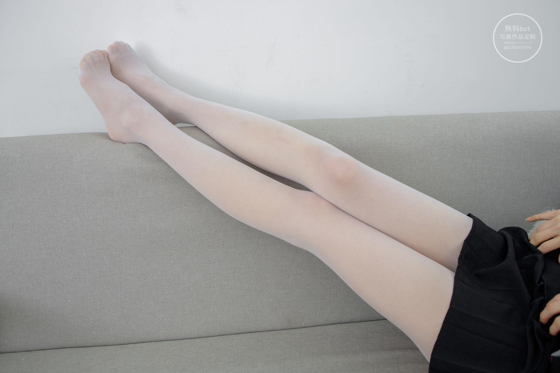 森萝财团写真 有料 NO.020 小奶糕Milky 双马尾美少女的白丝美腿 [86P]插图5