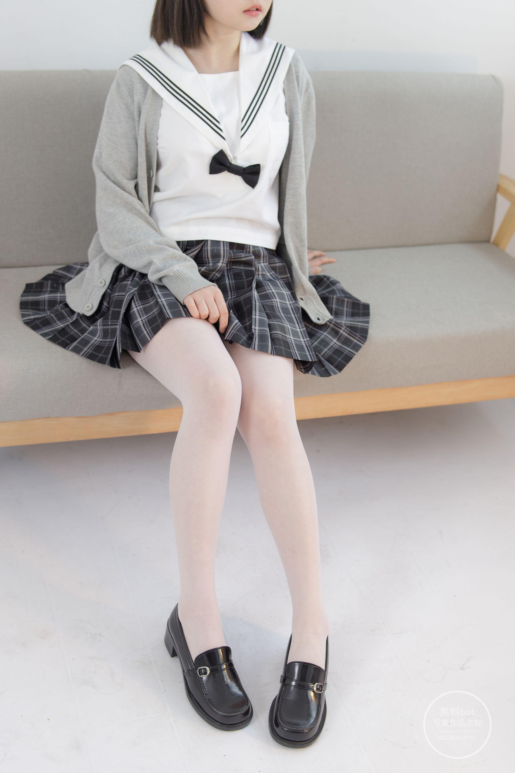 森萝财团写真 有料 NO.028 匿名 美少女的白丝JK制服 [101P]插图6