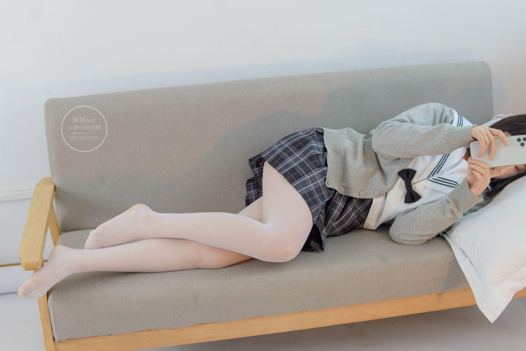 森萝财团写真 有料 NO.028 匿名 美少女的白丝JK制服 [101P]插图4