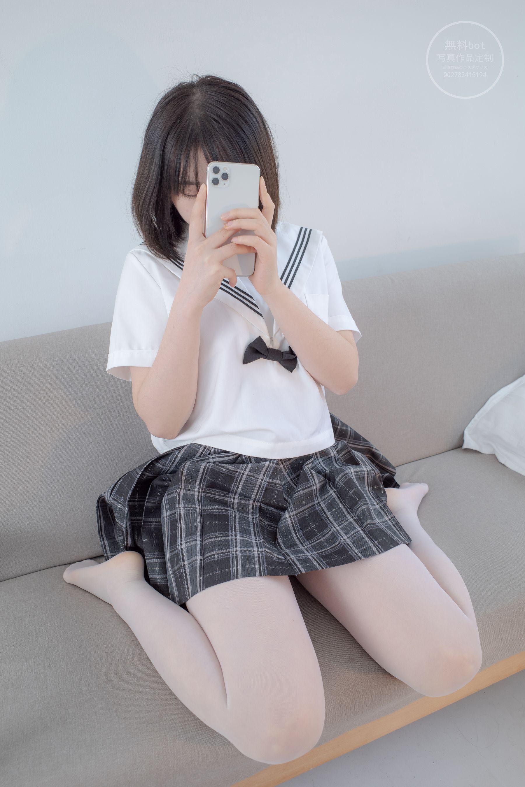 森萝财团写真 有料 NO.028 匿名 美少女的白丝JK制服 [101P]插图1