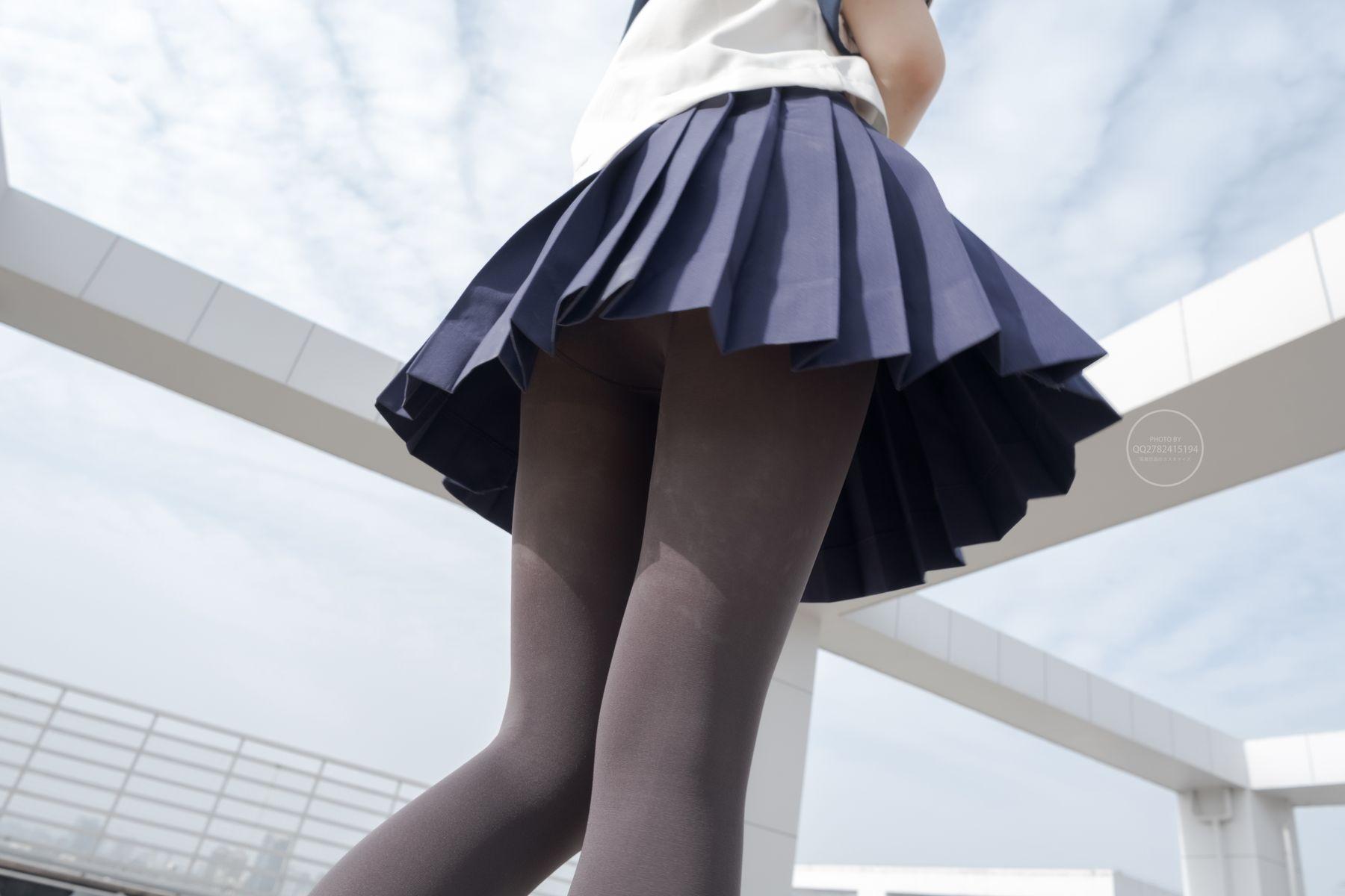 森萝财团写真 有料 NO.039 小香 天台上的JK灰丝美少女 [90P]插图6