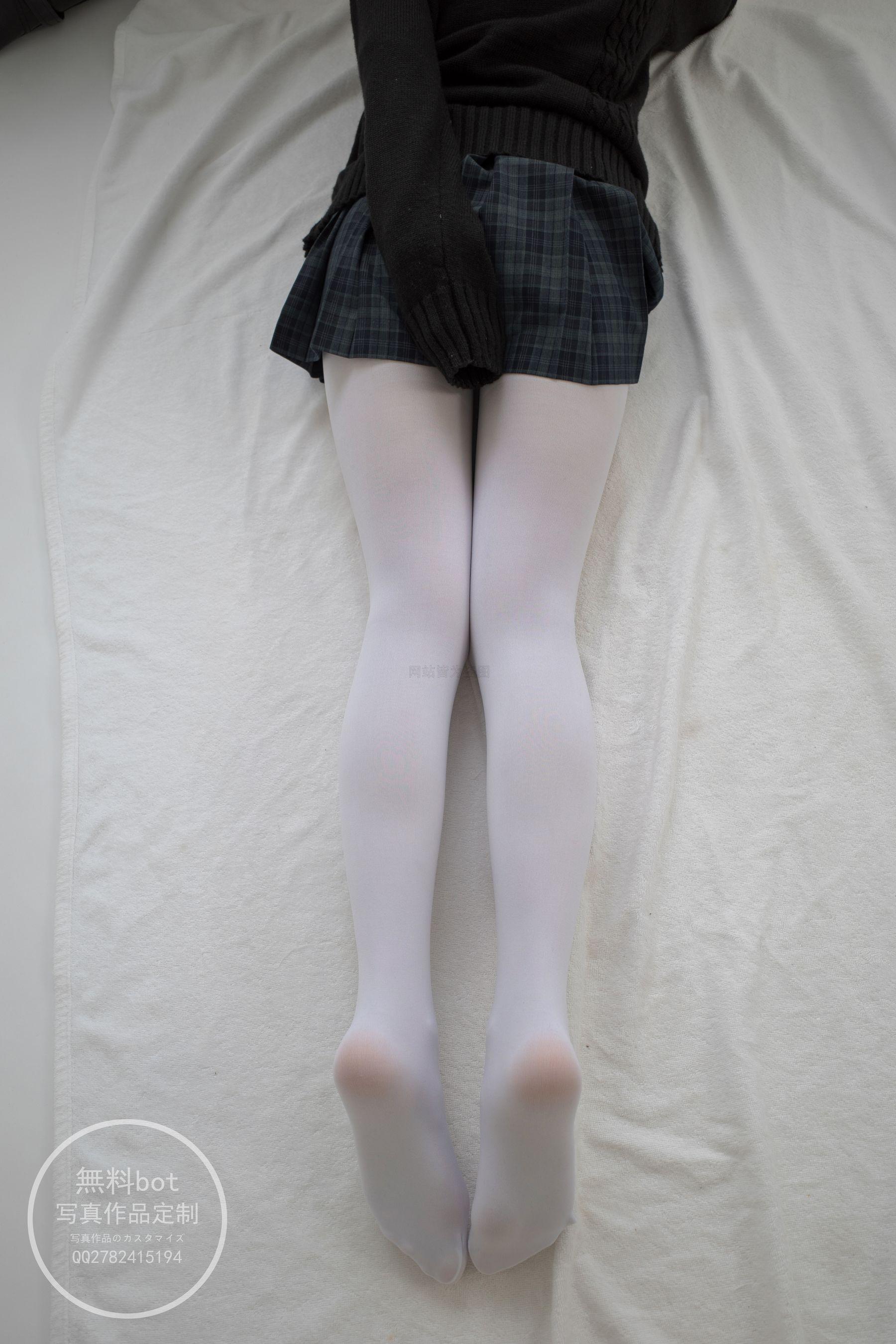 森萝财团写真 有料 NO.002 小香 室内JK白丝 [86P]插图