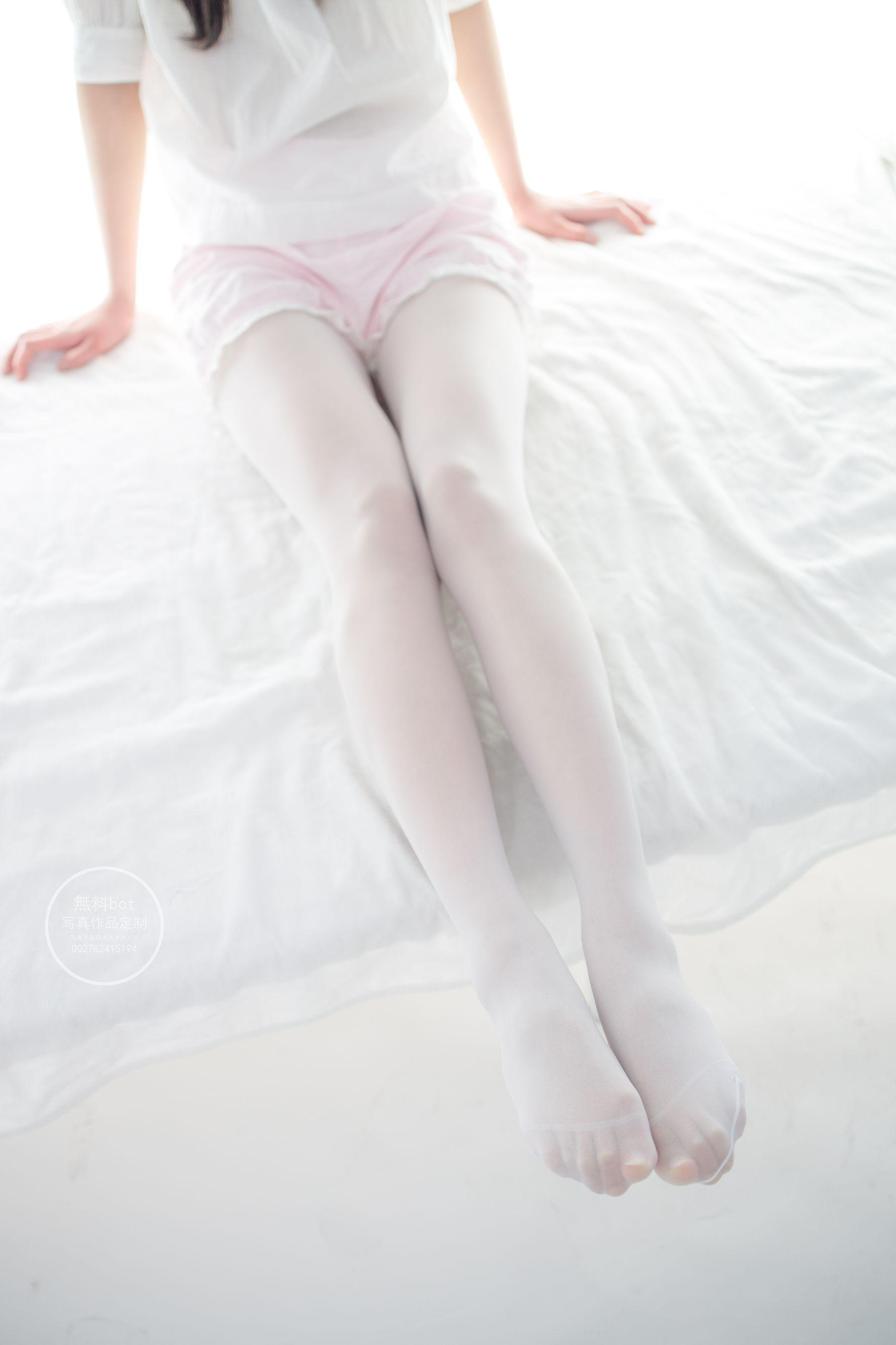 森萝财团写真 有料 NO.023 吸吸 小清新少女的私房白丝 [53P]插图1