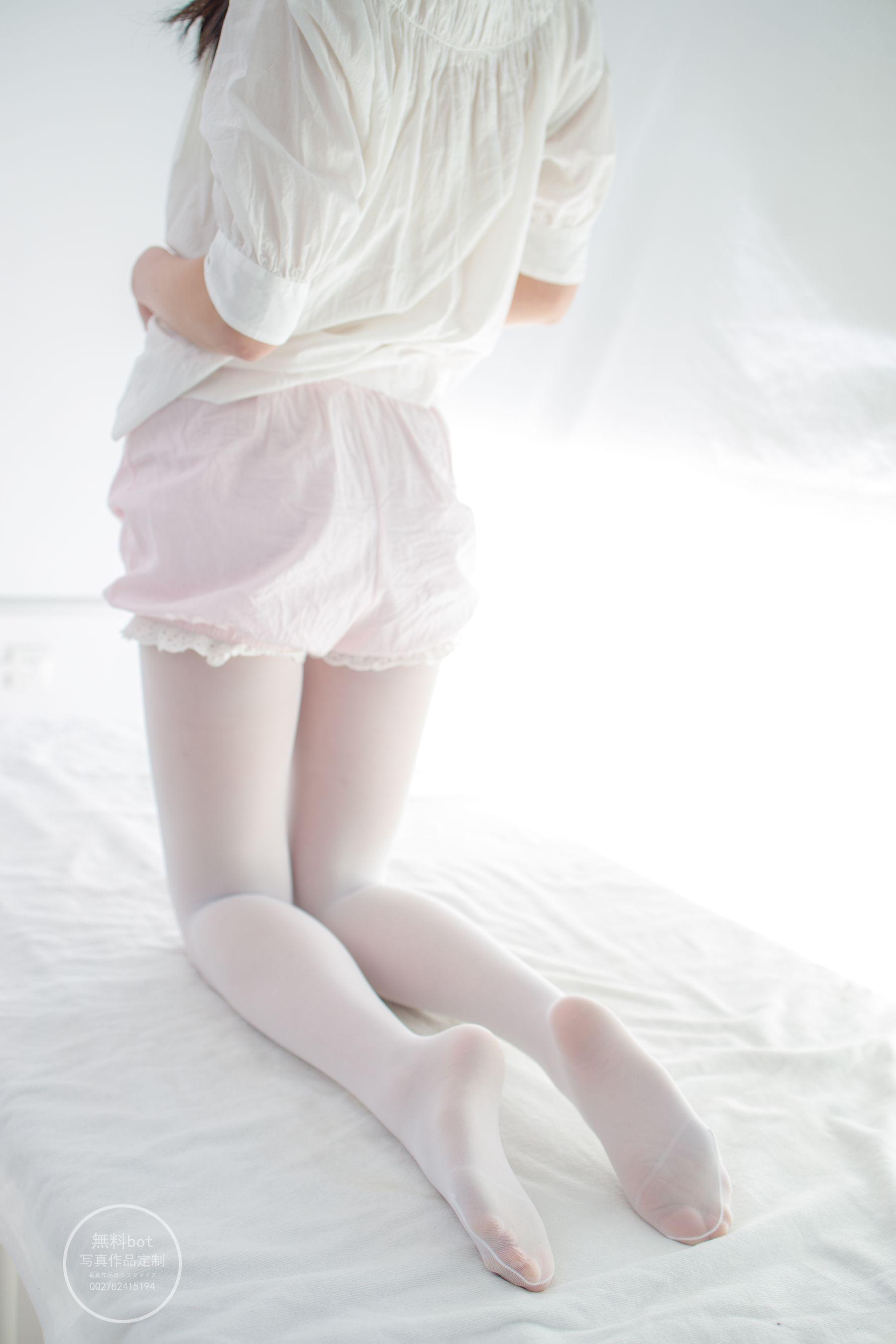 森萝财团写真 有料 NO.023 吸吸 小清新少女的私房白丝 [53P]插图
