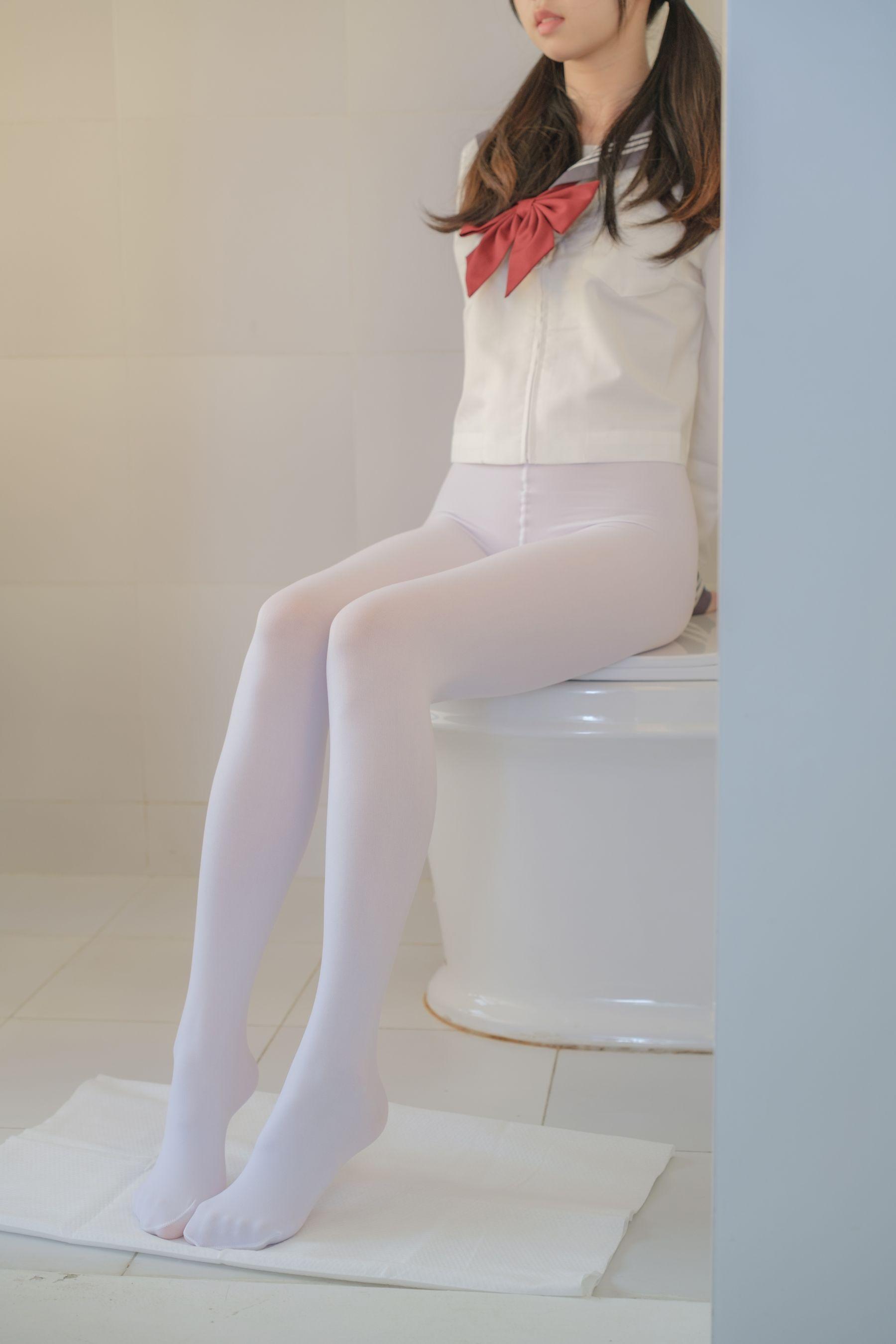 森萝财团写真 内部会员版 雏菊008 小七[123P]插图7