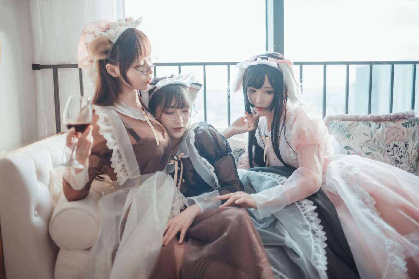 爱老师_PhD  x奶文x铁板烧鬼舞 透明女仆 [24P]插图6